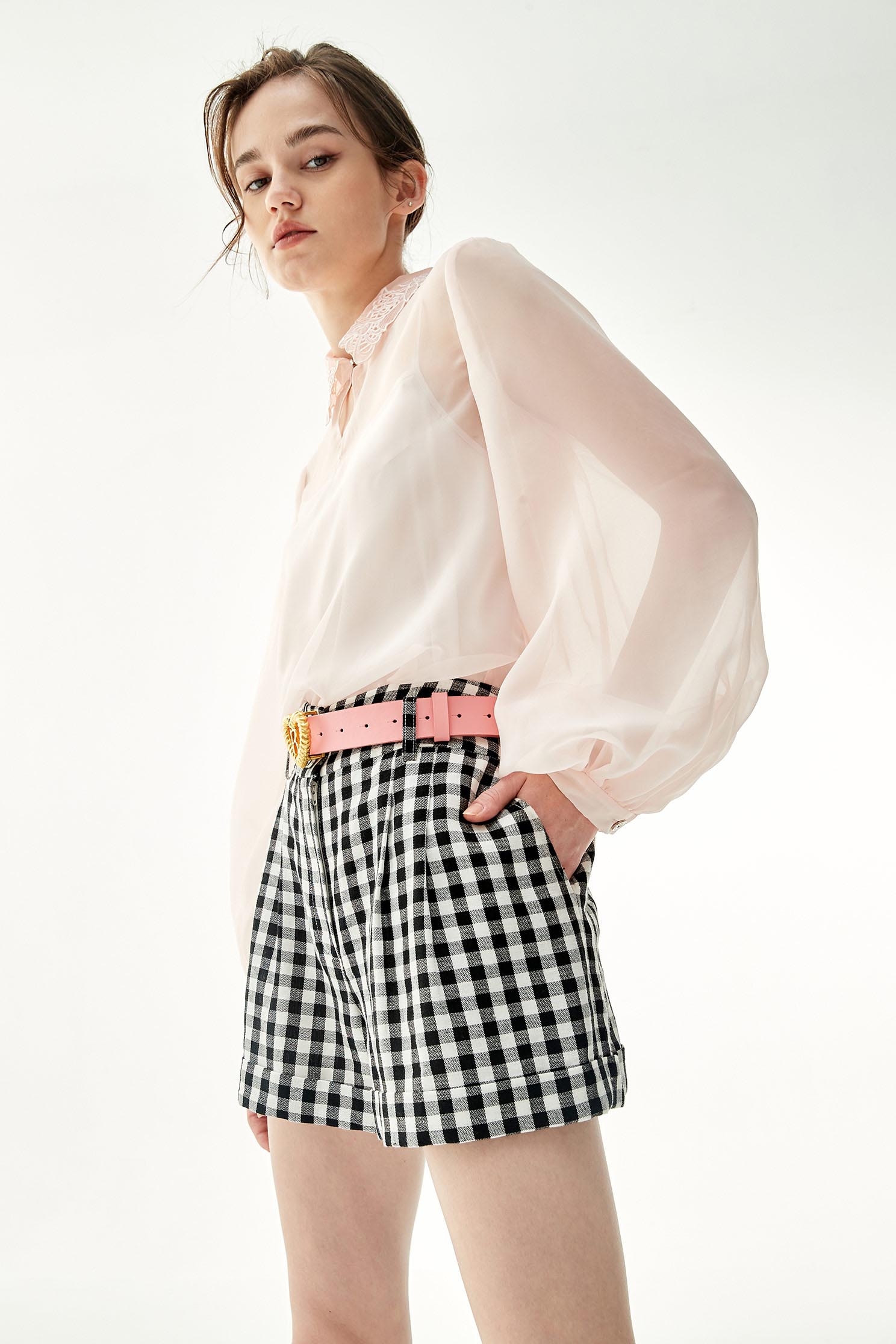 Pink Chiffon Top With Cut Out Lace CollarLoose-fitting shirt,Tops,Season (SS) Look,Blouses