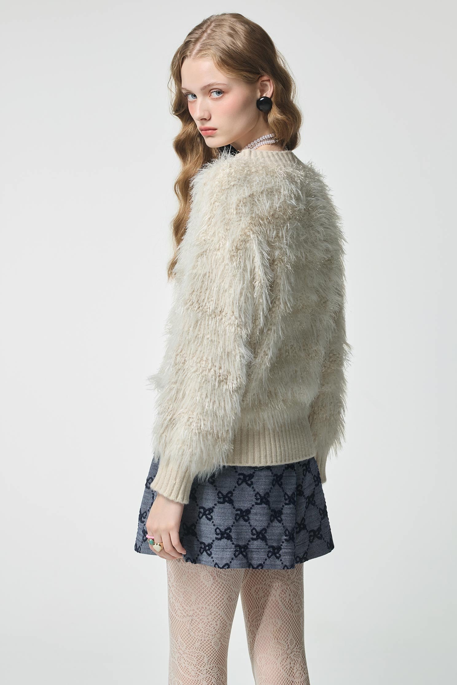 V-neck Fringe Knit TopV-neck Fringe Knit Top,Tops,Season (AW) Look,Knitted,Knitted tops