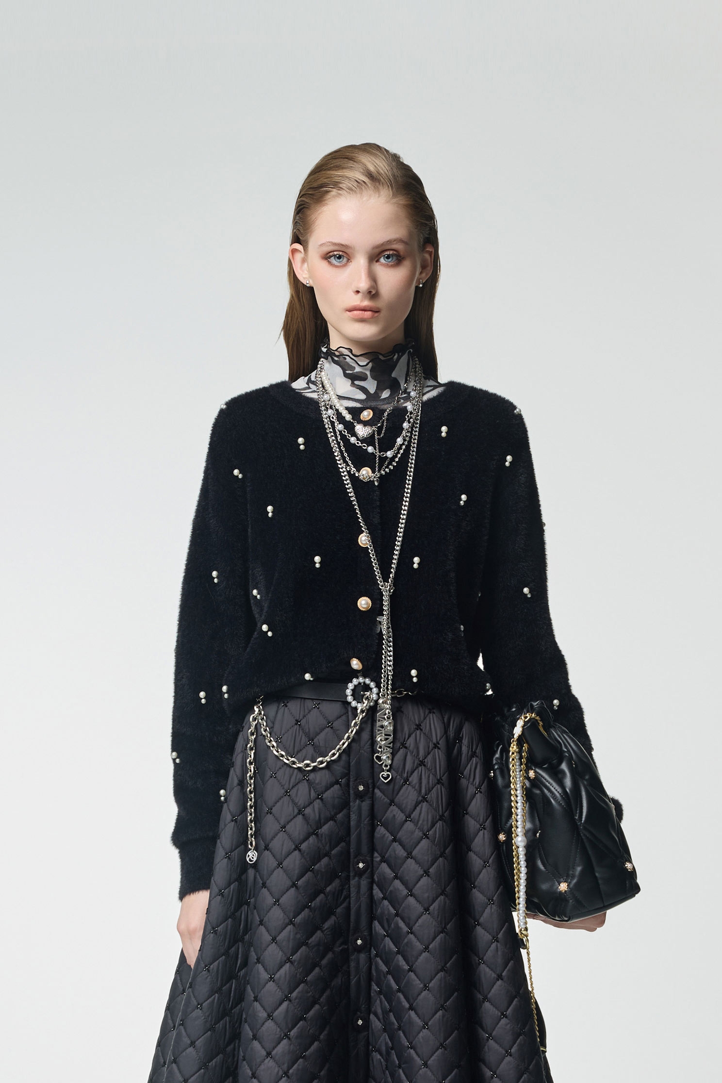 Pearl Applique Faux Fur Black TopPearl Applique Faux Fur Black Top,Office Looks,pearl,Season (AW) Look,Valentine,Knitted,Knitted tops