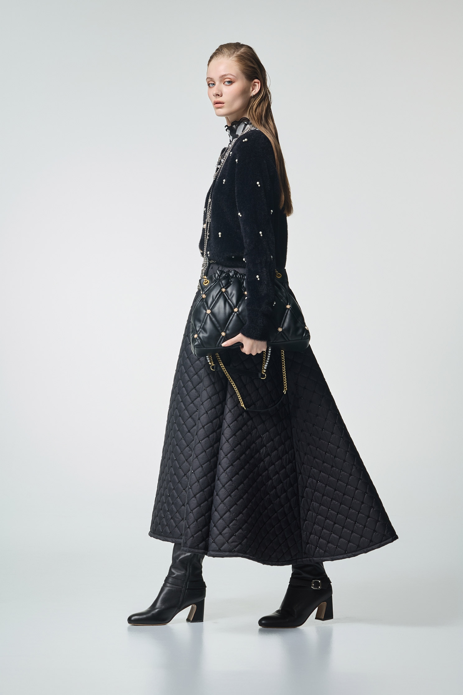 Pearl Applique Faux Fur Black TopPearl Applique Faux Fur Black Top,Office Looks,pearl,Season (AW) Look,Valentine,Knitted,Knitted tops