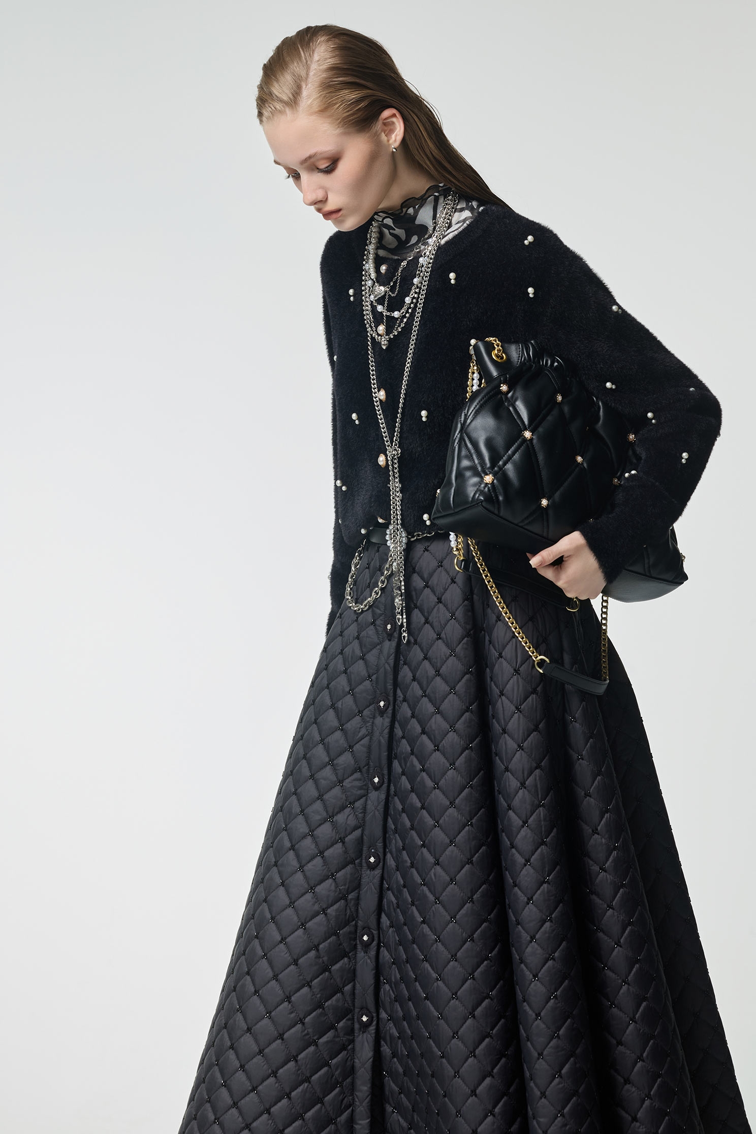 Pearl Applique Faux Fur Black TopPearl Applique Faux Fur Black Top,Office Looks,pearl,Season (AW) Look,Valentine,Knitted,Knitted tops