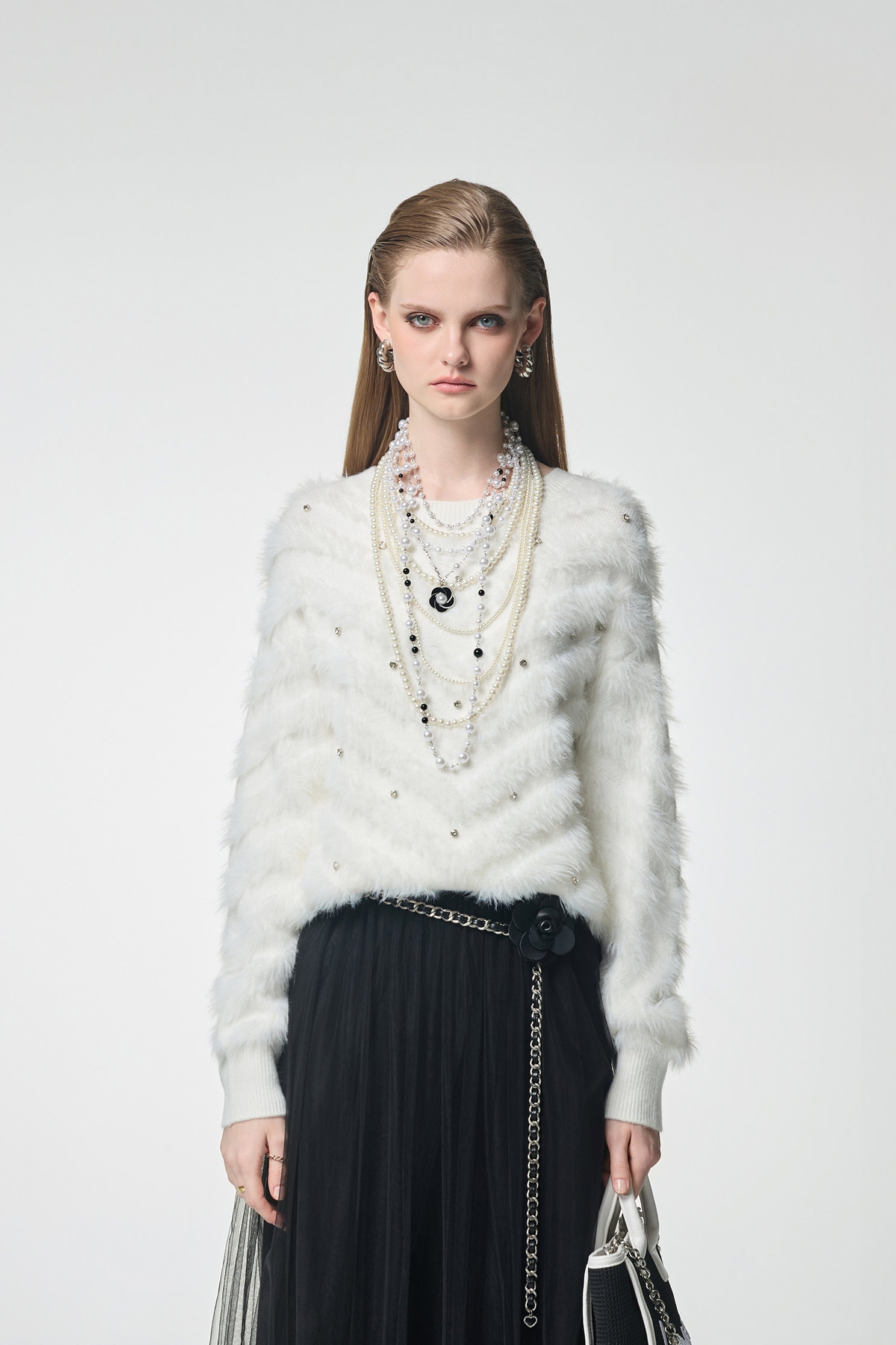 Beaded Faux Fur White TopBeaded Faux Fur White Top,Office Looks,bestselling,Season (AW) Look,Valentine,Knitted,Knitted tops