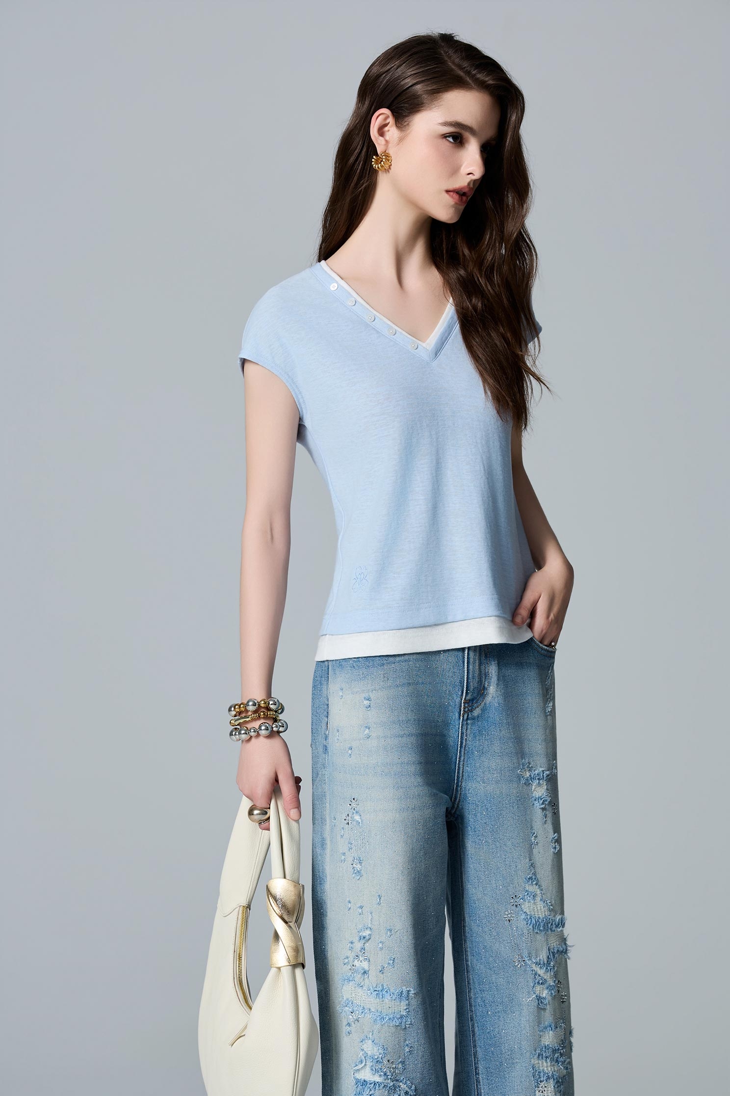 V-neck Cap Sleeve TopV-neck Cap Sleeve Top,Tops,Season (AW) Look,Embroidered