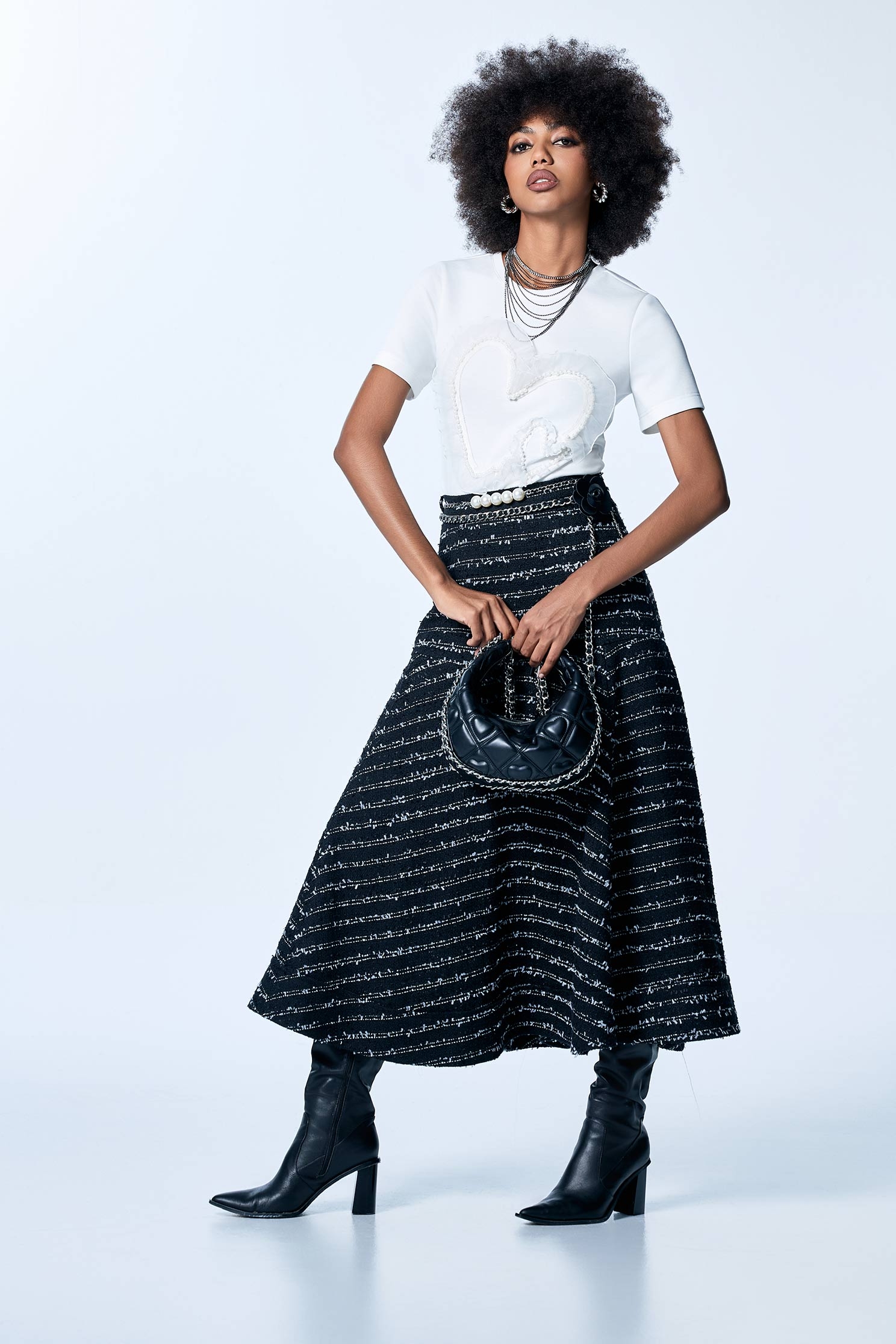 Front Heart Graphic Off White TeeFront Heart Graphic Off White Tee,Tops,Season (SS) Look,pearl