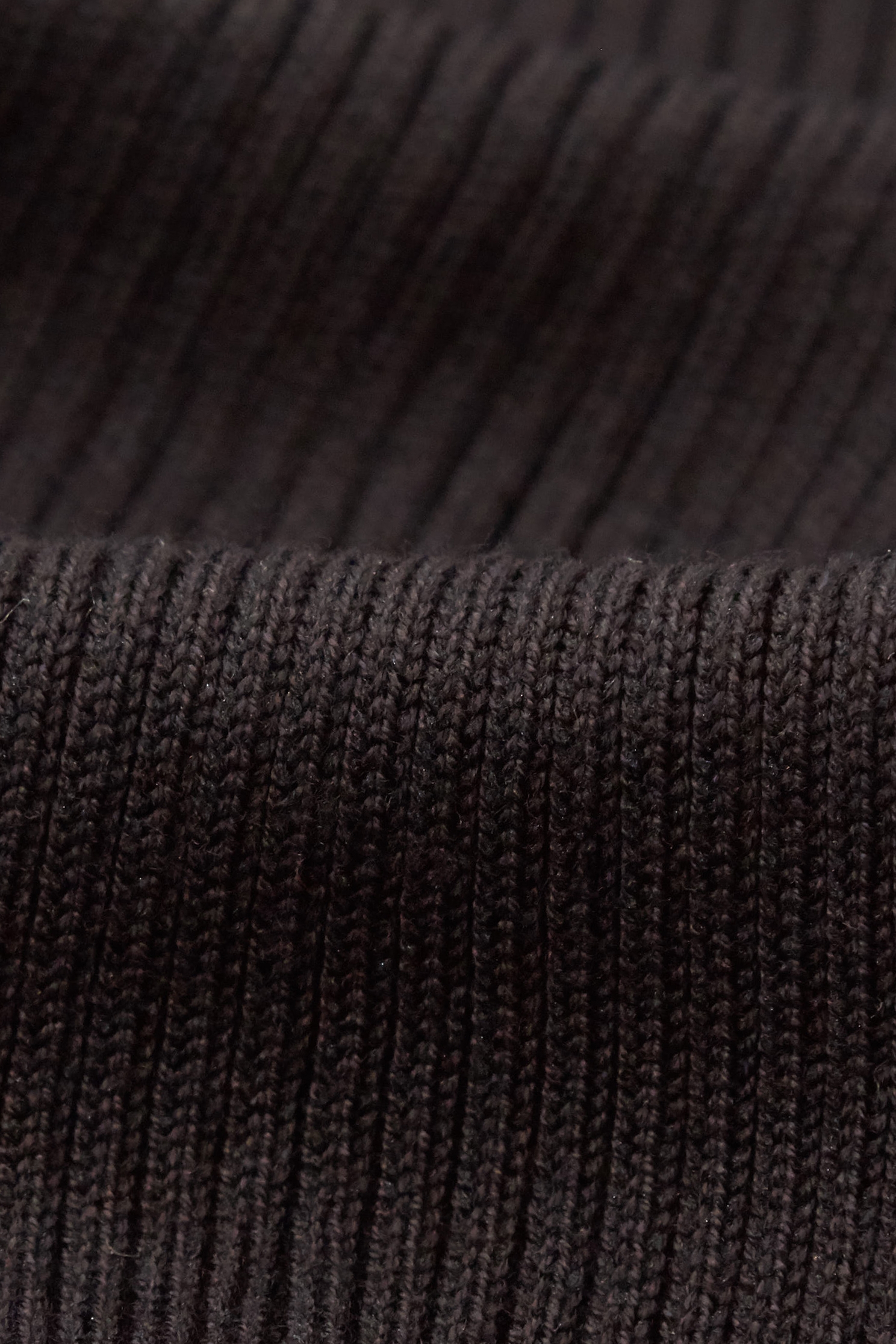 Lace Trim Detail Knit Top With Contrast Mesh SleeveLace Trim Detail Knit Top With Contrast Mesh Sleeve,Season (SS) Look,Lace,Knitted tops