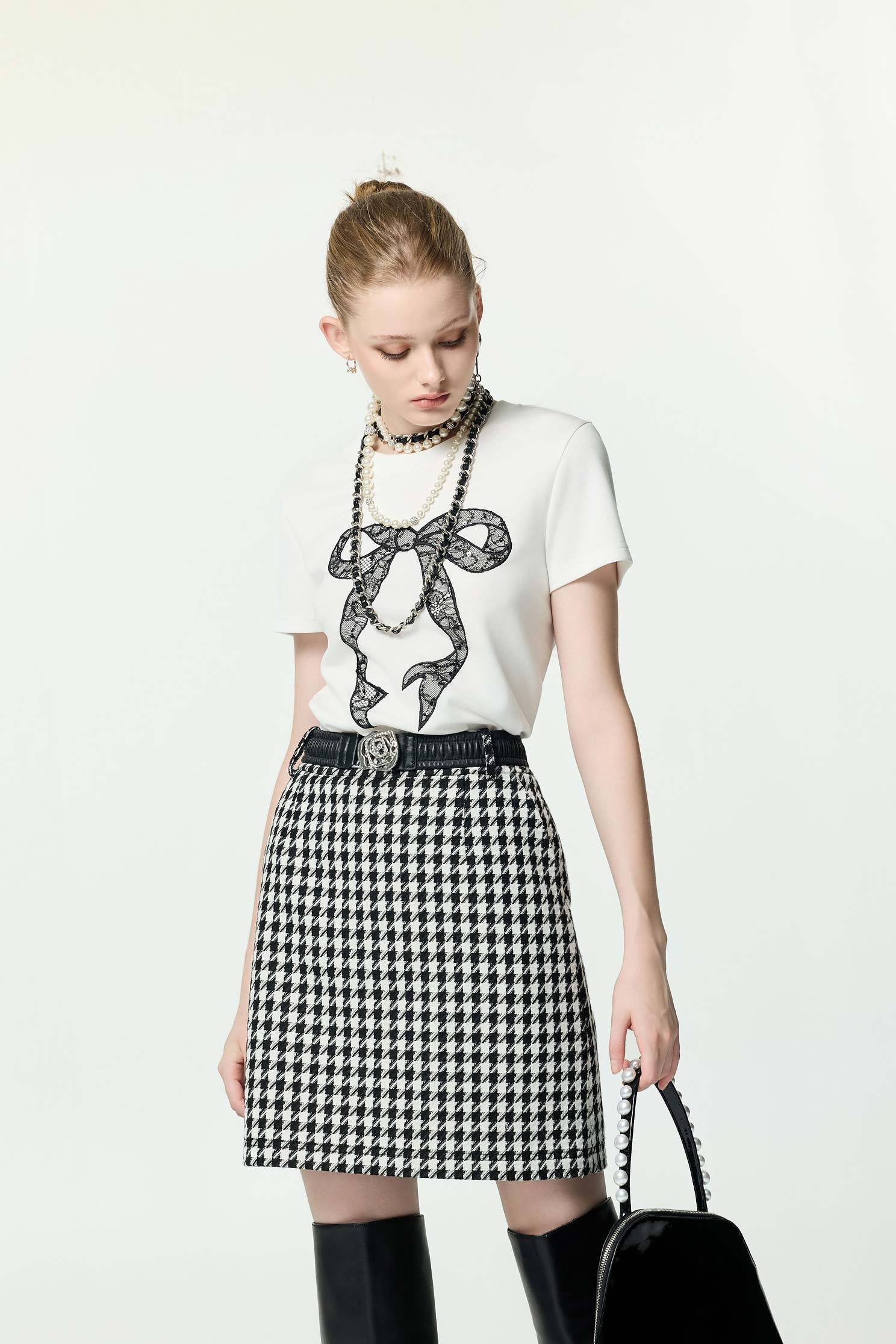 Lace Ribbon Graphic Short Sleeve TeeLace Ribbon Graphic Short Sleeve Tee,Tops,Embroidered,White tops,Season (AW) Look,Lace,bows