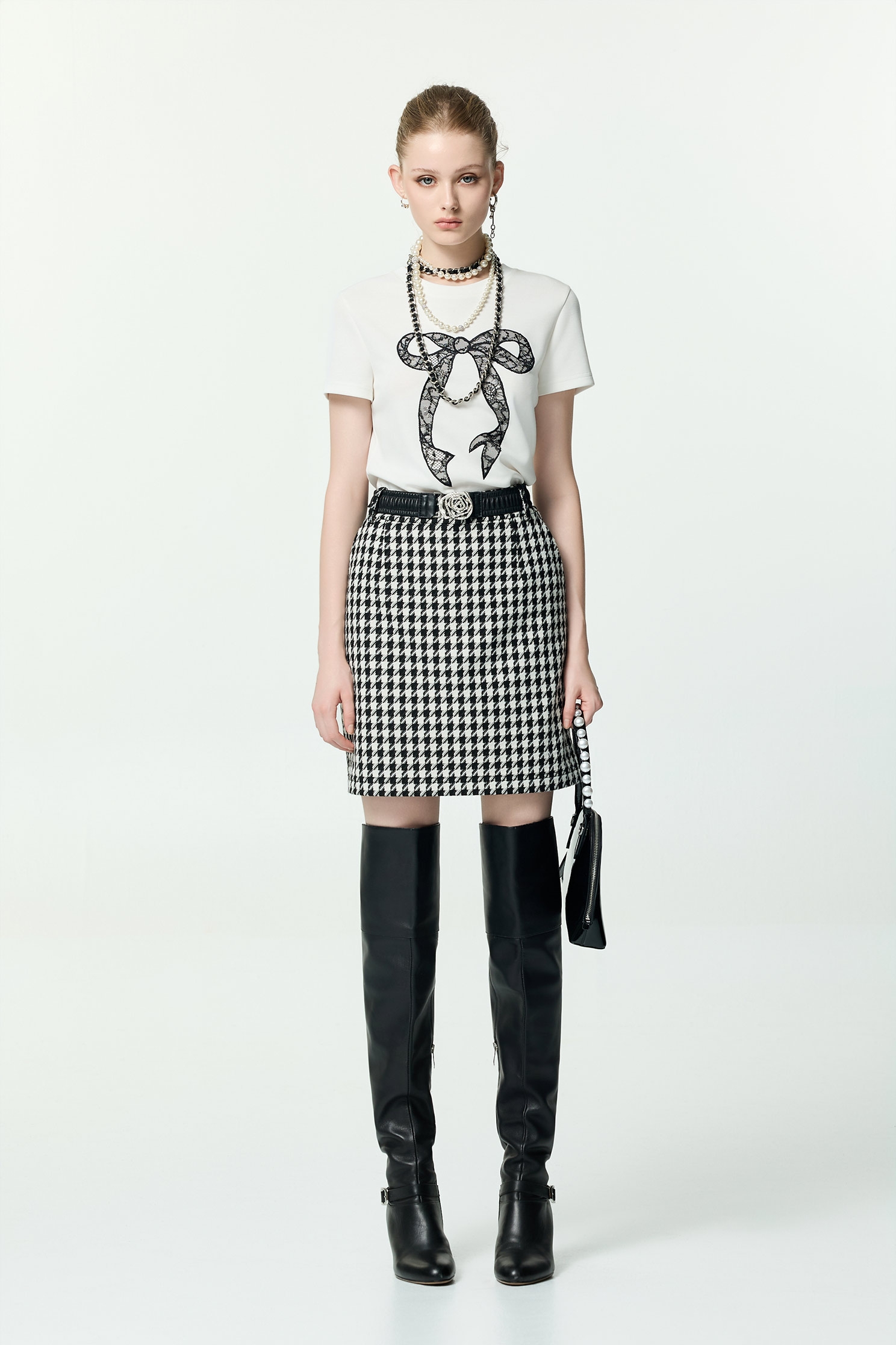 Lace Ribbon Graphic Short Sleeve TeeLace Ribbon Graphic Short Sleeve Tee,Tops,Embroidered,White tops,Season (AW) Look,Lace,bows