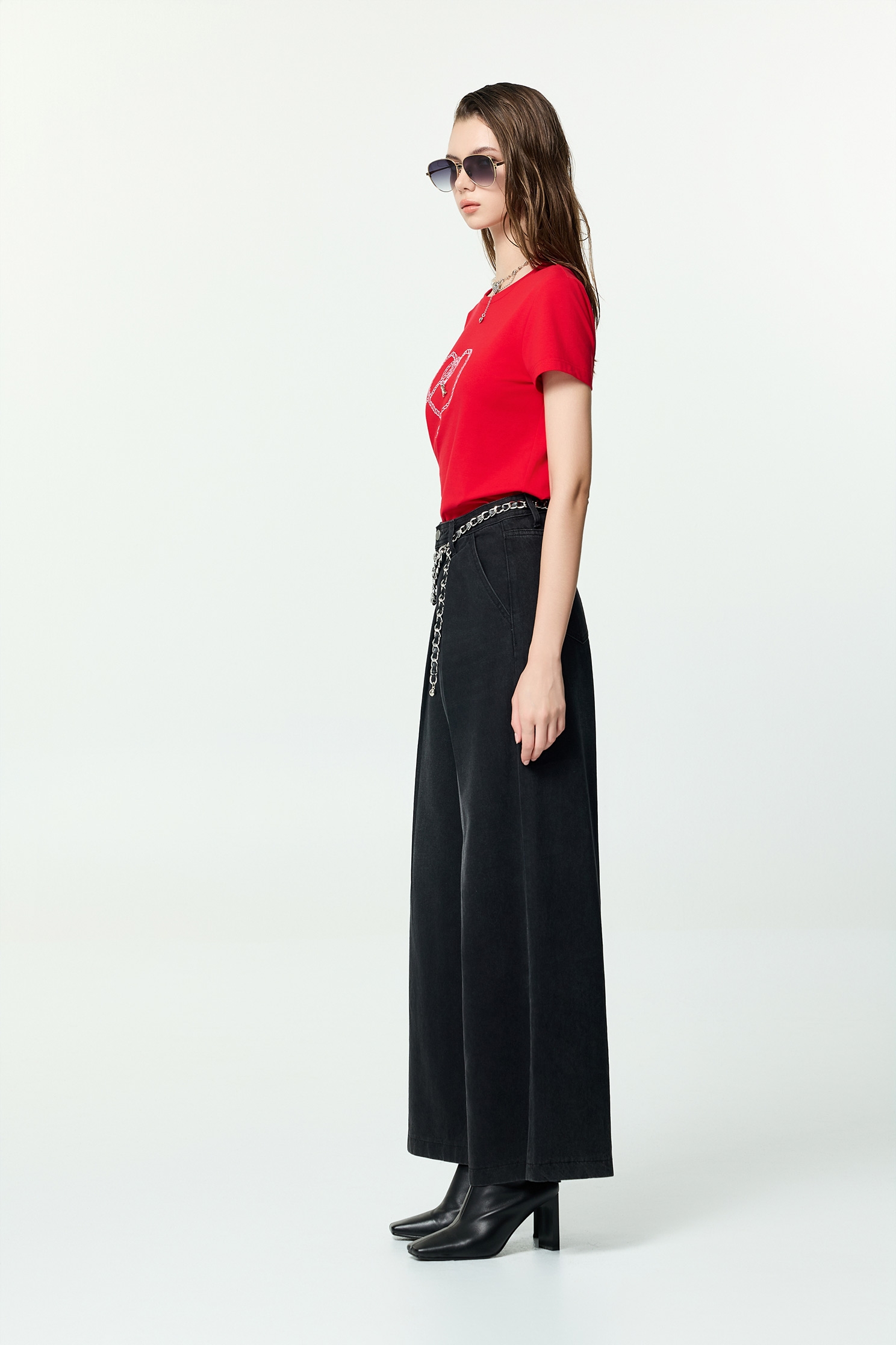 Heart Motif Embroidery Short Sleeve TeeHeart Motif Embroidery Short Sleeve Tee,Tops,Embroidered,Season (AW) Look,Cotton,black tops