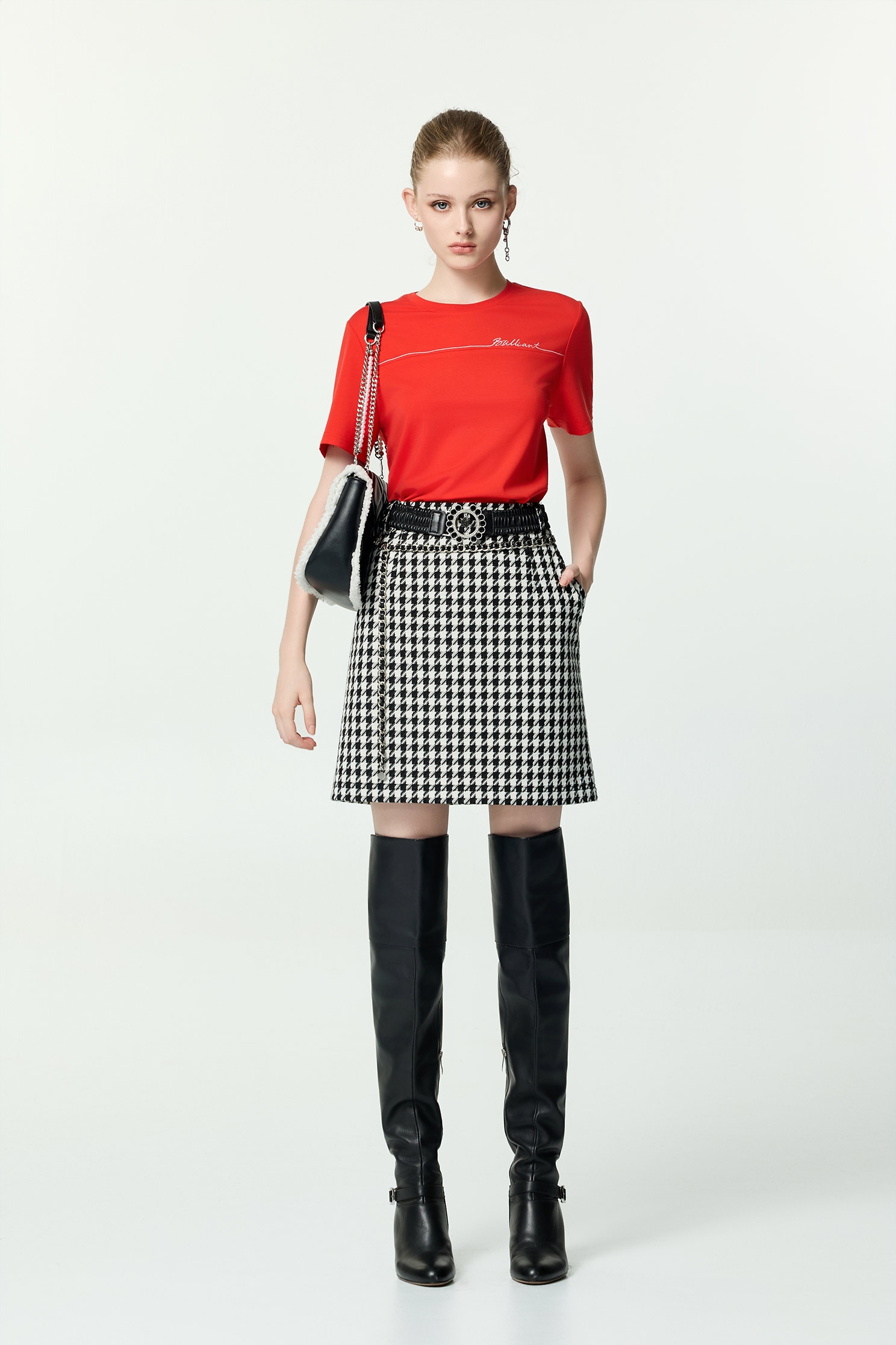 Front Slogan Embroidery Short Sleeve TeeFront Slogan Embroidery Short Sleeve Tee,Tops,Season (AW) Look,Embroidered