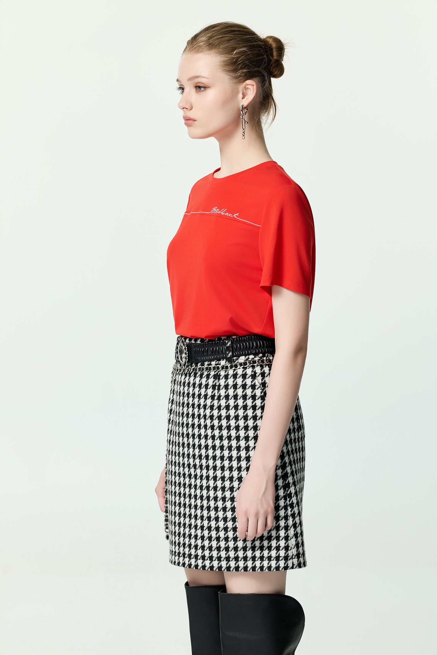 Front Slogan Embroidery Short Sleeve TeeFront Slogan Embroidery Short Sleeve Tee,Tops,Season (AW) Look,Embroidered