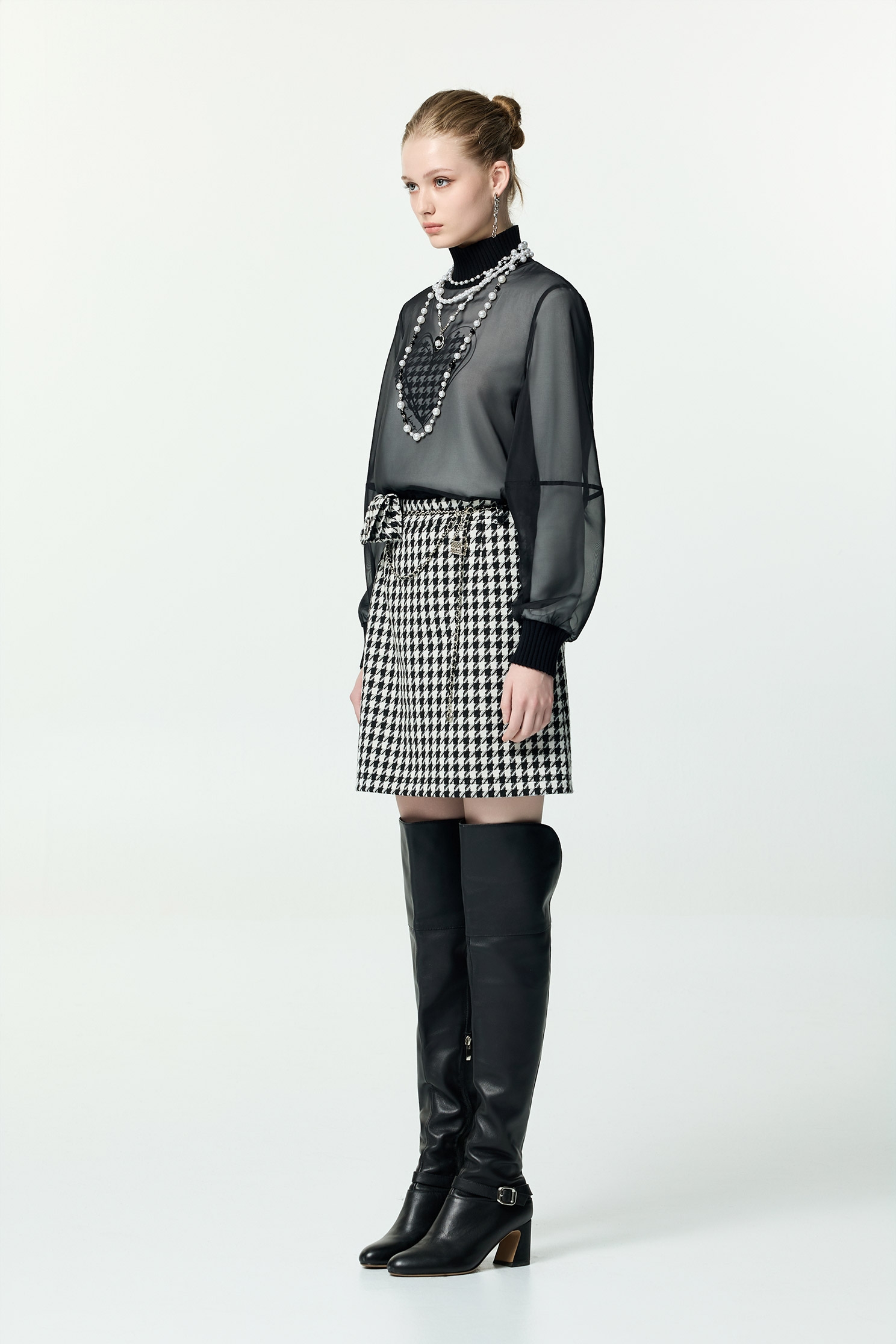 Heart Motif Print Turtleneck TopHeart Motif Print Turtleneck Top,Tops,Season (AW) Look,black tops