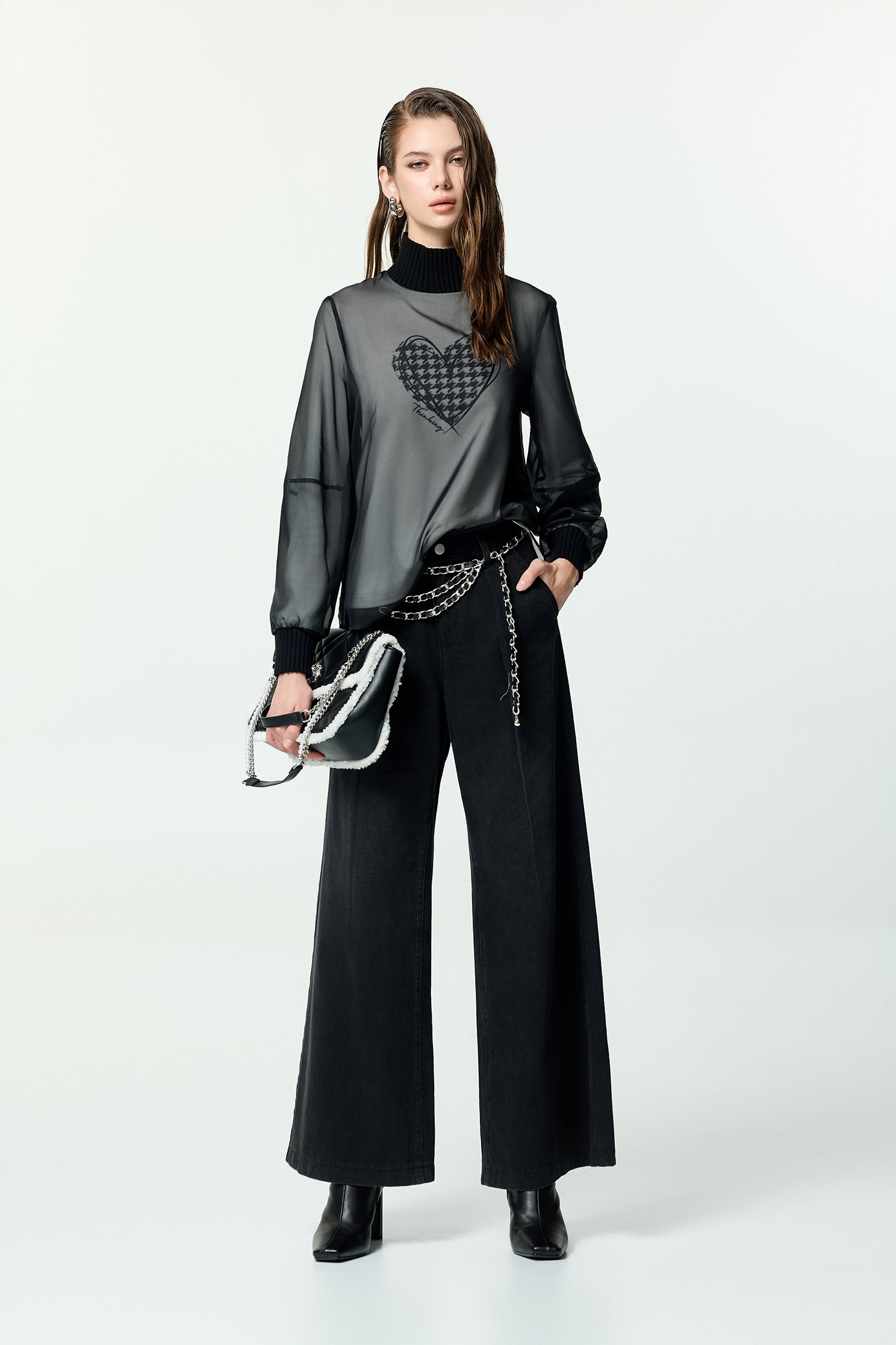 Heart Motif Print Turtleneck TopHeart Motif Print Turtleneck Top,Tops,Season (AW) Look,black tops