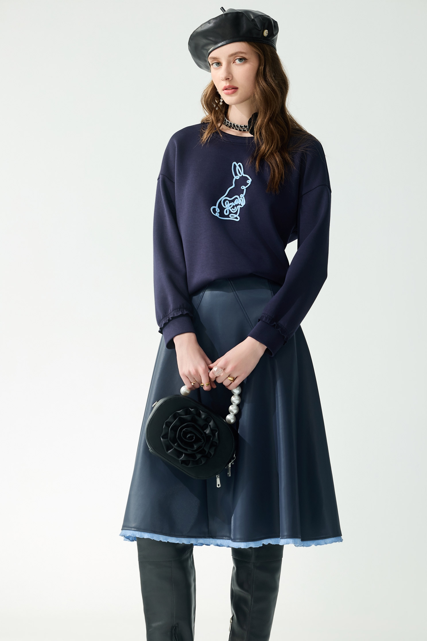 Braided Rabbit Graphic Long Sleeve TopBraided Rabbit Graphic Long Sleeve Top,Tops,Season (AW) Look