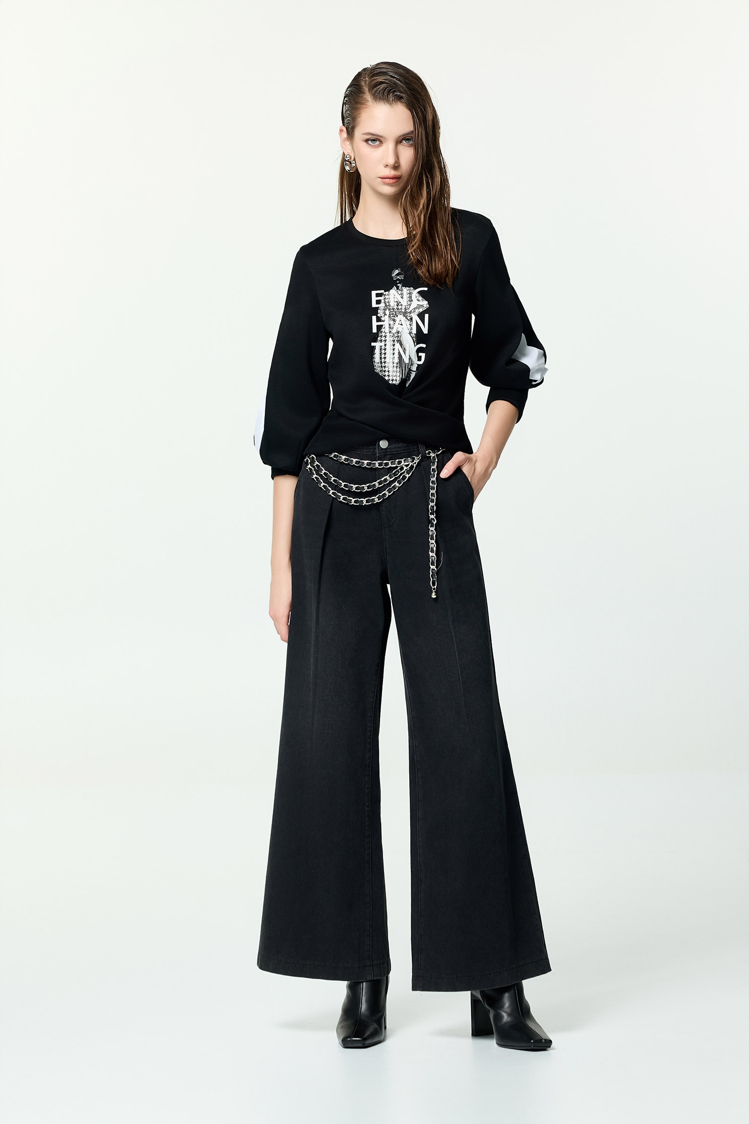 Front Graphic Print Long Sleeve TopFront Graphic Print Long Sleeve Top,Tops,Season (AW) Look,black tops