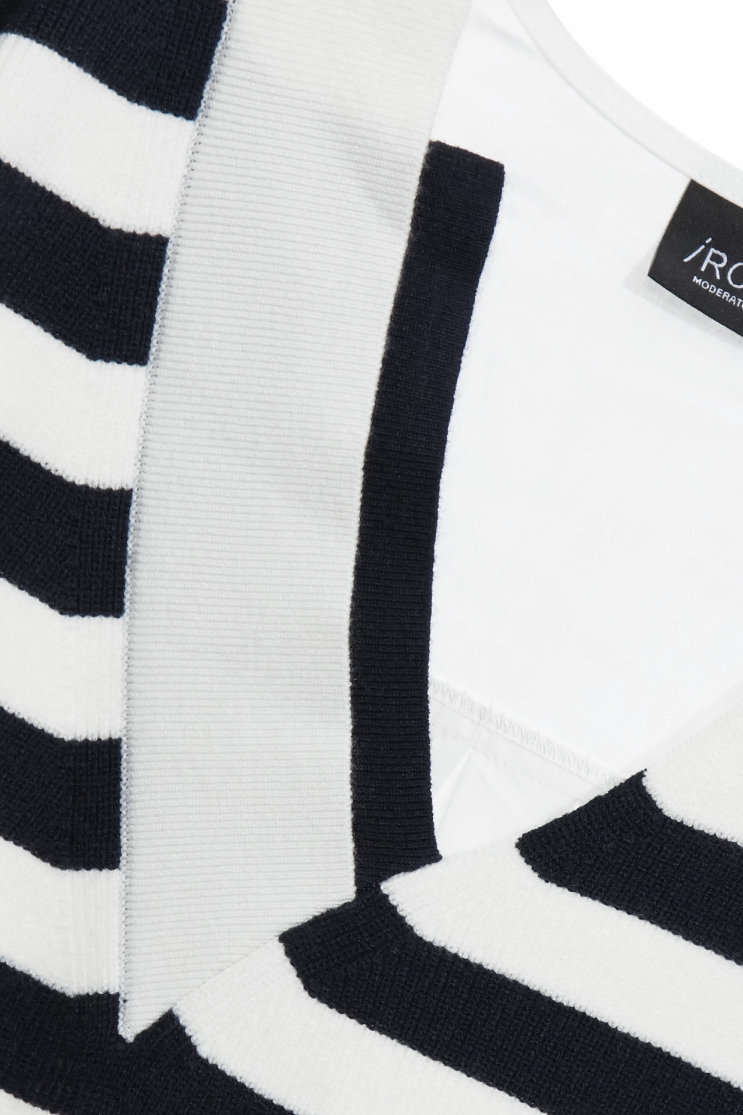 Navy Stripe V-neck Knit TopNavy Stripe V-neck Knit Top,V-Neck T shirts,Tops,Season (SS) Look,Blouses,Knitted,Knitted tops,Knitted tops