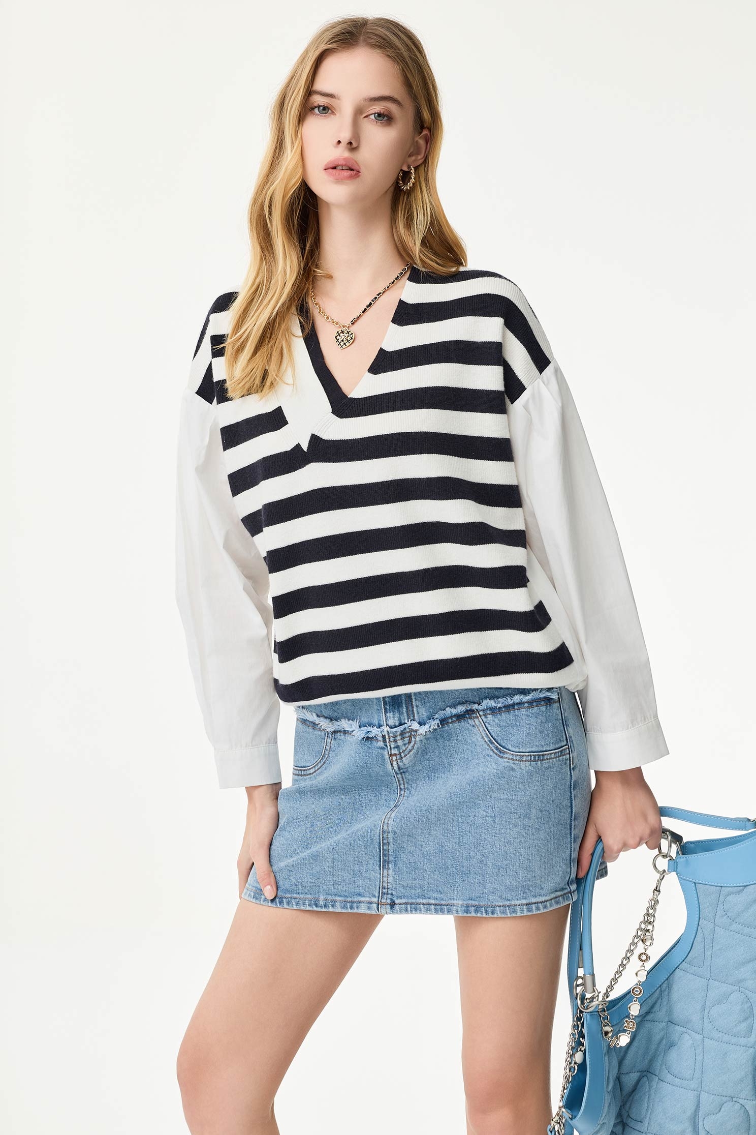 Navy Stripe V-neck Knit TopNavy Stripe V-neck Knit Top,V-Neck T shirts,Tops,Season (SS) Look,Blouses,Knitted,Knitted tops,Knitted tops