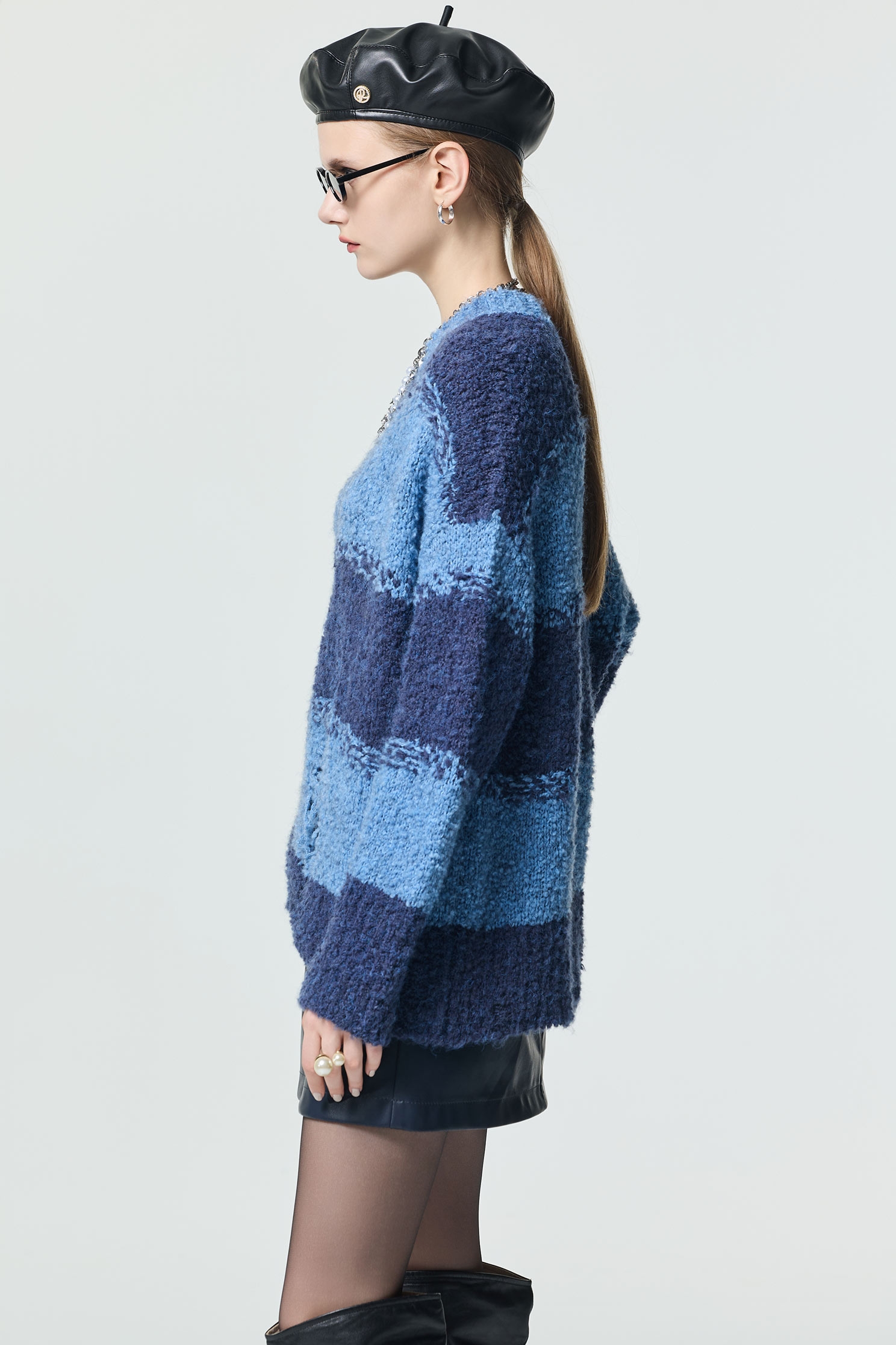 Contrast Blue Tone Long Sleeve Knit TopContrast Blue Tone Long Sleeve Knit Top,Tops,Season (SS) Look,pearl,Knitted,Knitted tops