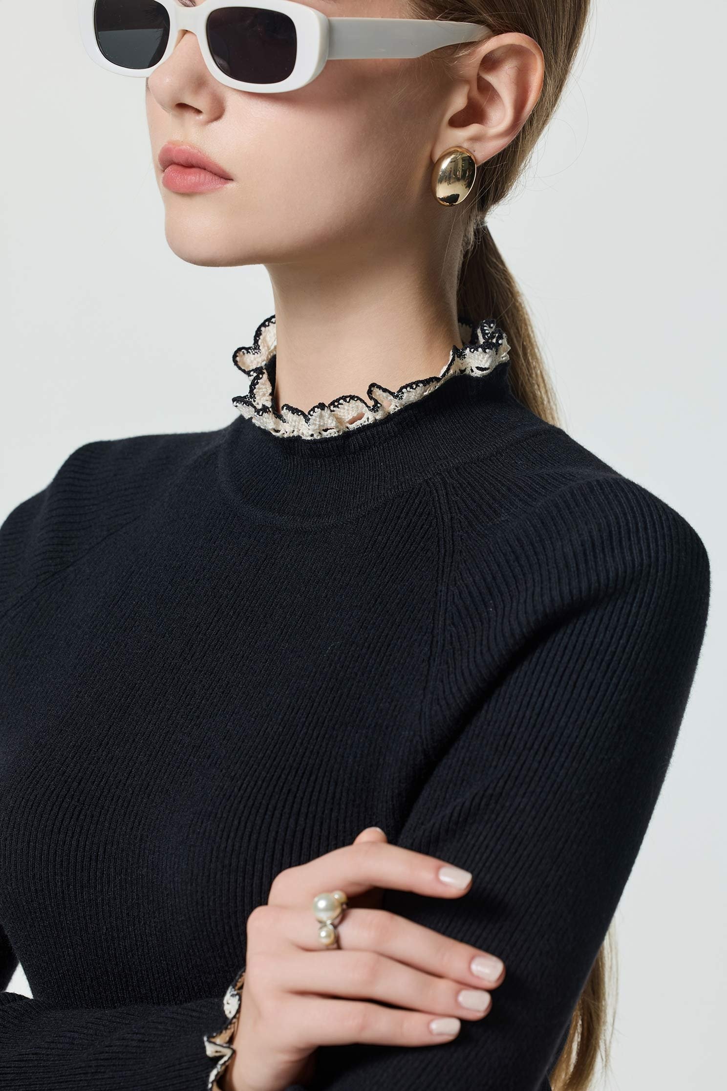 Ruffle Trim Detail Long Sleeve Knit TopRuffle Trim Detail Long Sleeve Knit Top,Tops,Season (SS) Look,Knitted,Knitted tops,black tops