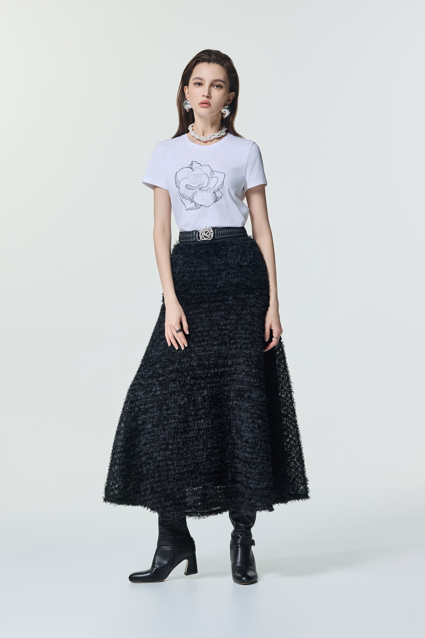 Printed Rose Graphic Short Sleeve TeePrinted Rose Graphic Short Sleeve Tee,T-shirts,Tops,Season (SS) Look,White tops,Embroidered