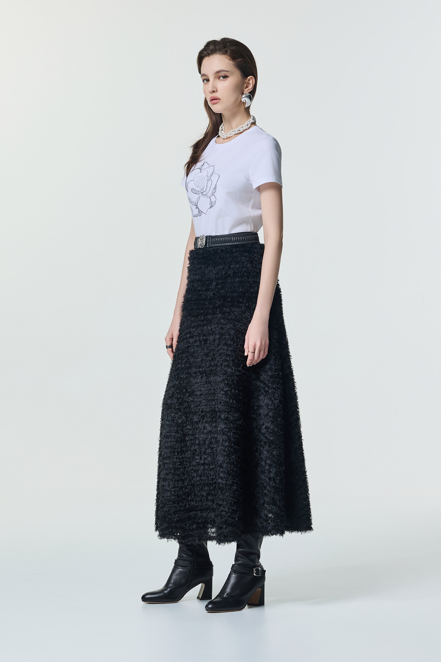 Printed Rose Graphic Short Sleeve TeePrinted Rose Graphic Short Sleeve Tee,T-shirts,Tops,Season (SS) Look,White tops,Embroidered