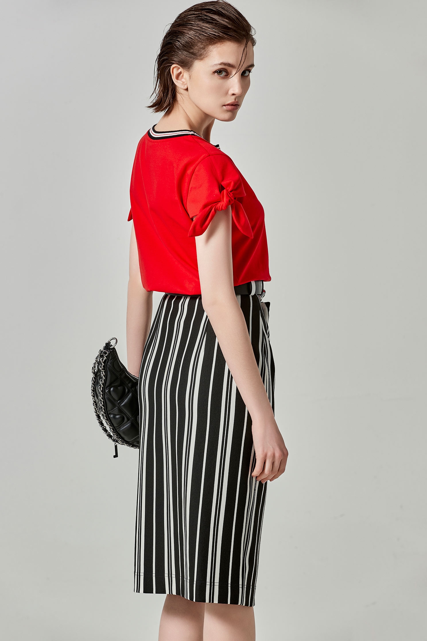 Short Sleeve Tee With Side Bow DetailShort Sleeve Tee With Side Bow Detail,Tops,Season (SS) Look,Embroidered