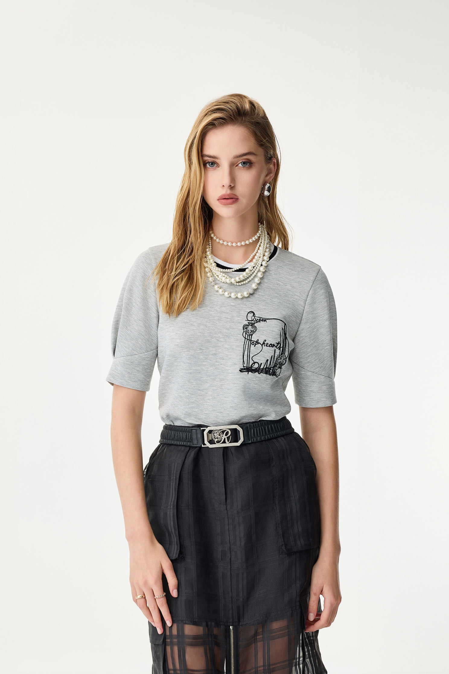 Graphic Embroidery Grey TeeGraphic Embroidery Grey Tee,Tops,Season (SS) Look,Embroidered
