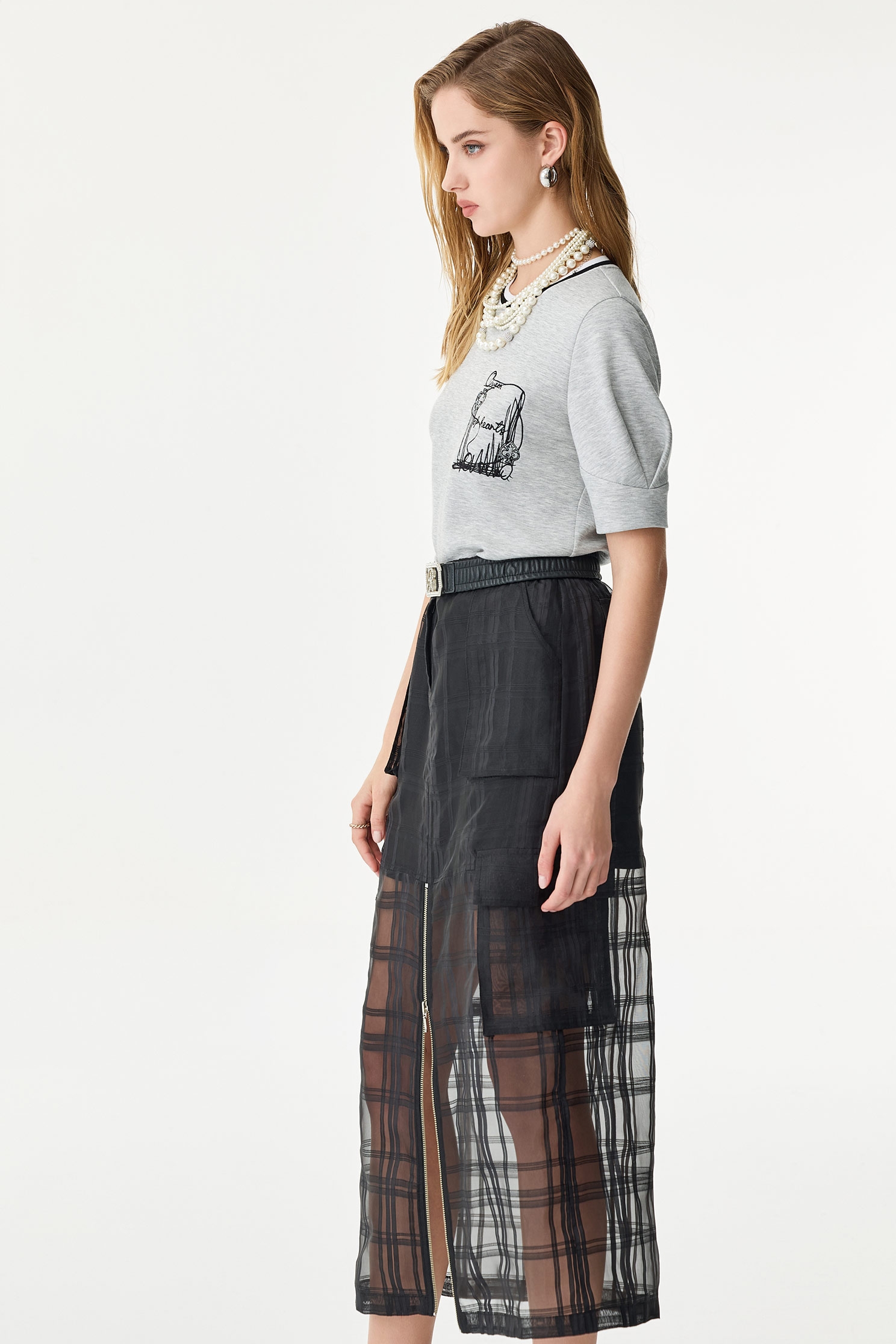 Graphic Embroidery Grey TeeGraphic Embroidery Grey Tee,Tops,Season (SS) Look,Embroidered