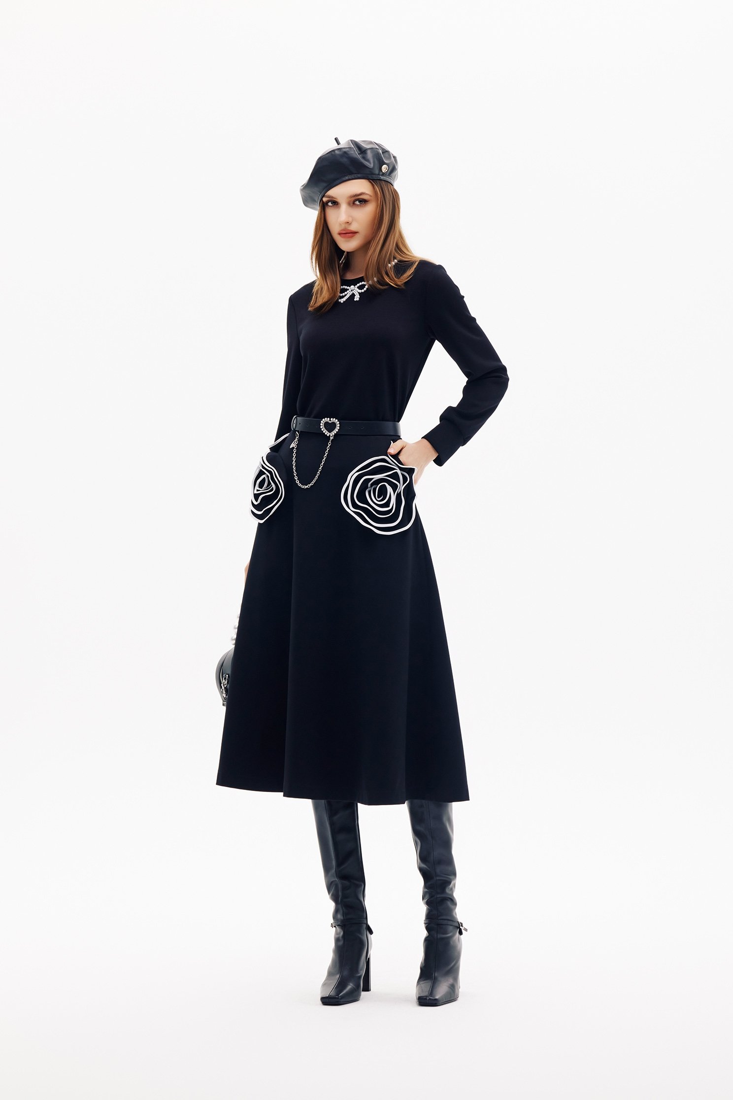 Pearl Applique Detail Long Sleeve TopPearl Applique Detail Long Sleeve Top,Office Looks,Tops,bestselling,Season (SS) Look,pearl,simple outfits,Valentine,bows,black tops