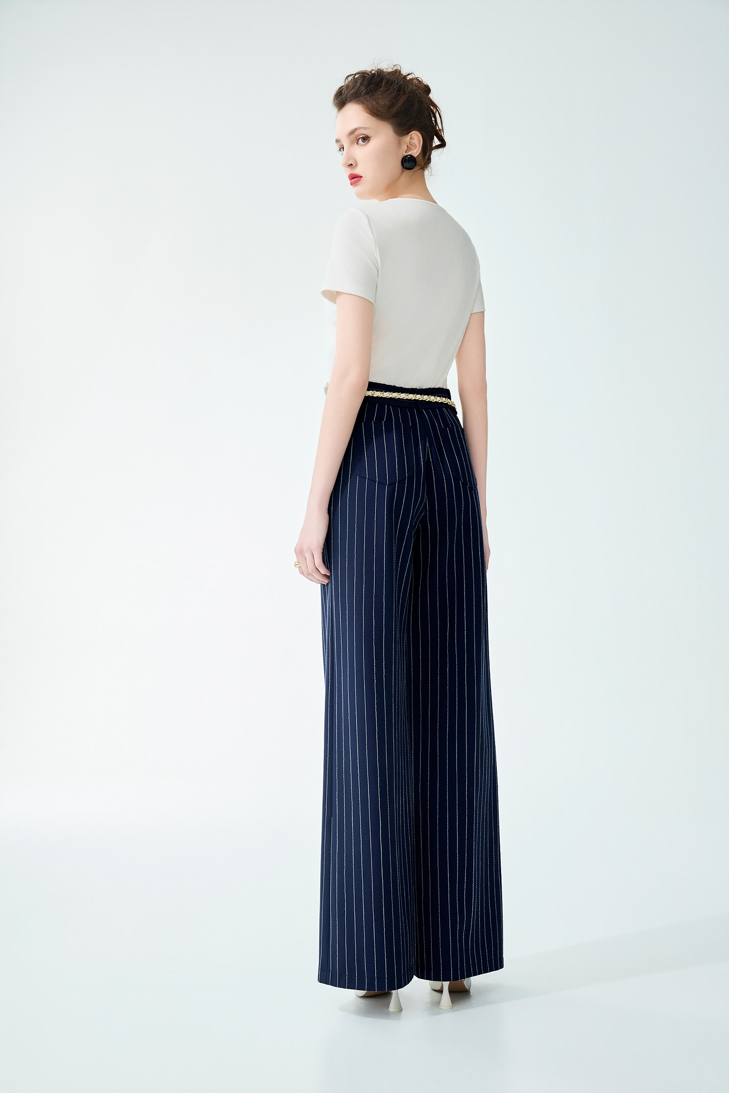 Front Bow Neckline Short Sleeve TeeFront Bow Neckline Short Sleeve Tee,Tops,Season (SS) Look,White tops,bows