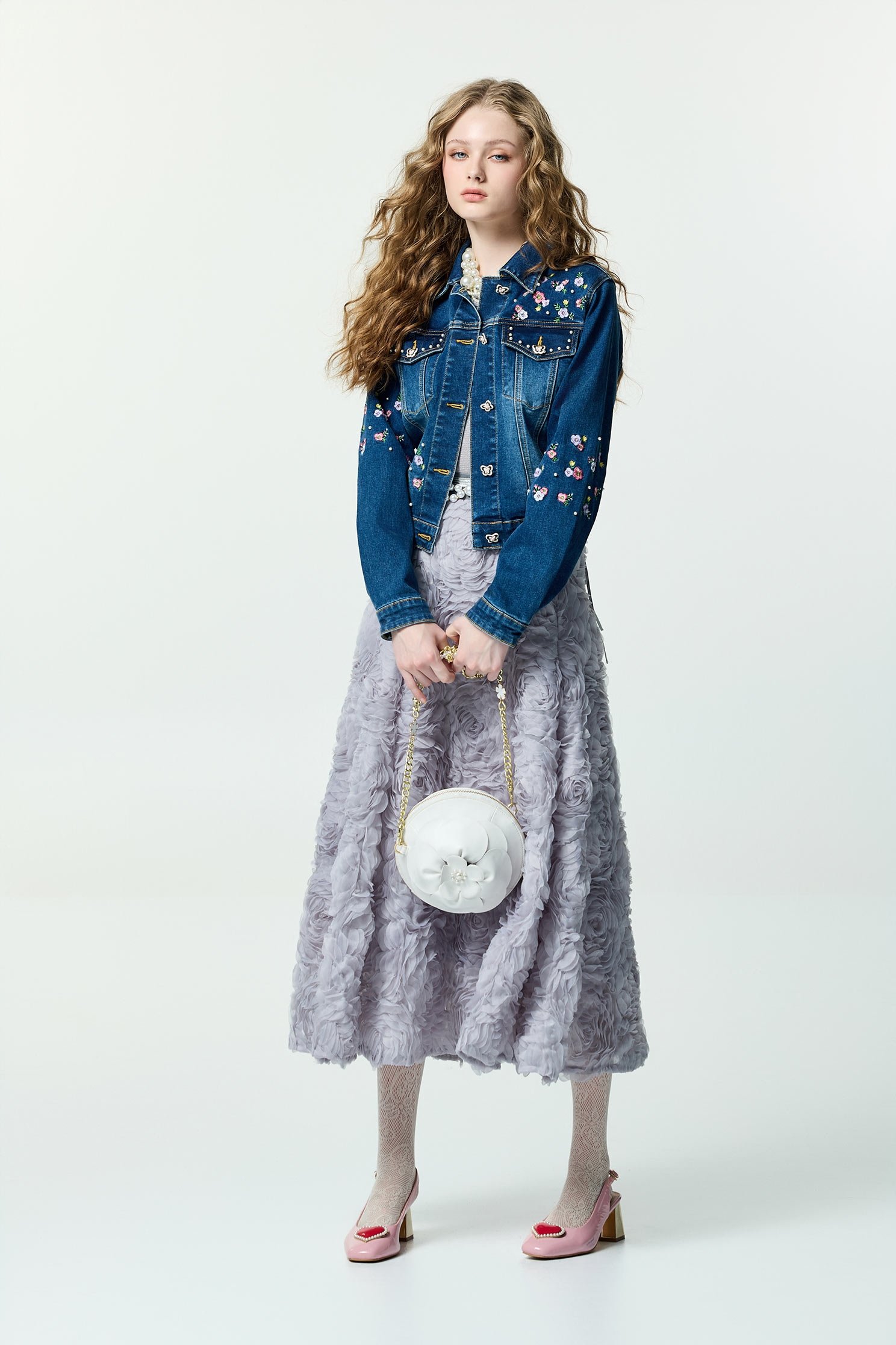 Floral Embroidery Denim JacketFloral Embroidery Denim Jacket,Jackets,Embroidered,Outerwear,Denim,Denim Jackets,pearl,Season (AW) Look