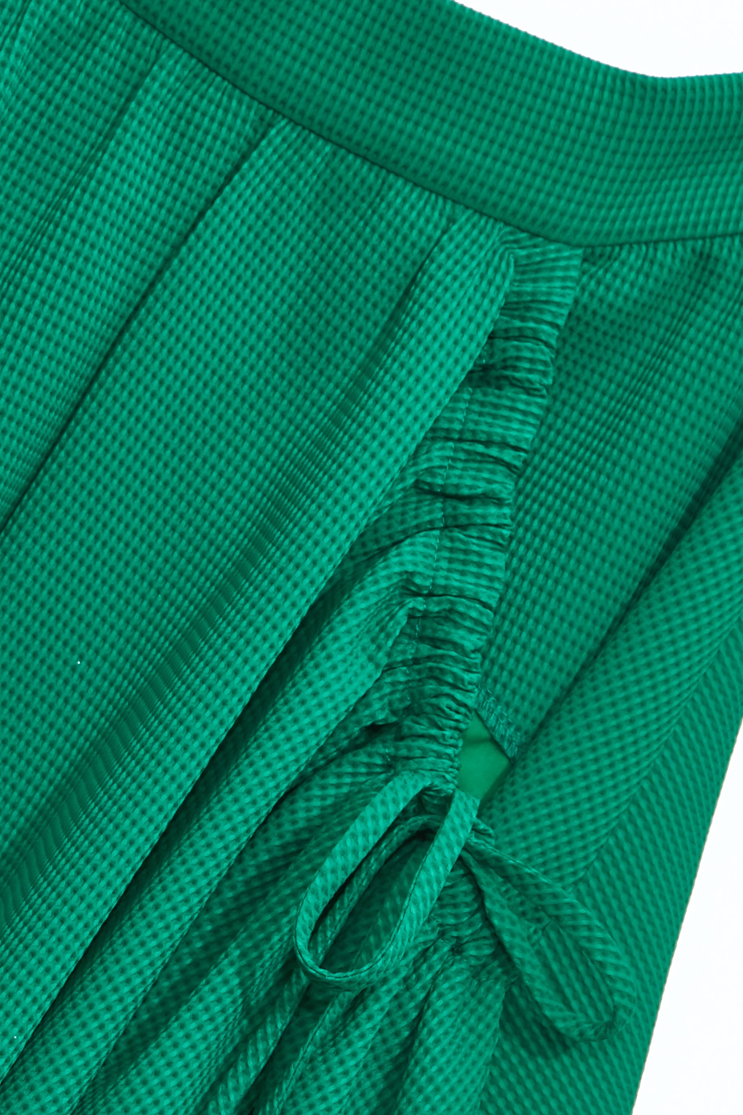 Green Midi Waffle SkirtGreen Midi Waffle Skirt,Season (SS) Look,Plaid,City Feminine,Valentine,Midi skirts