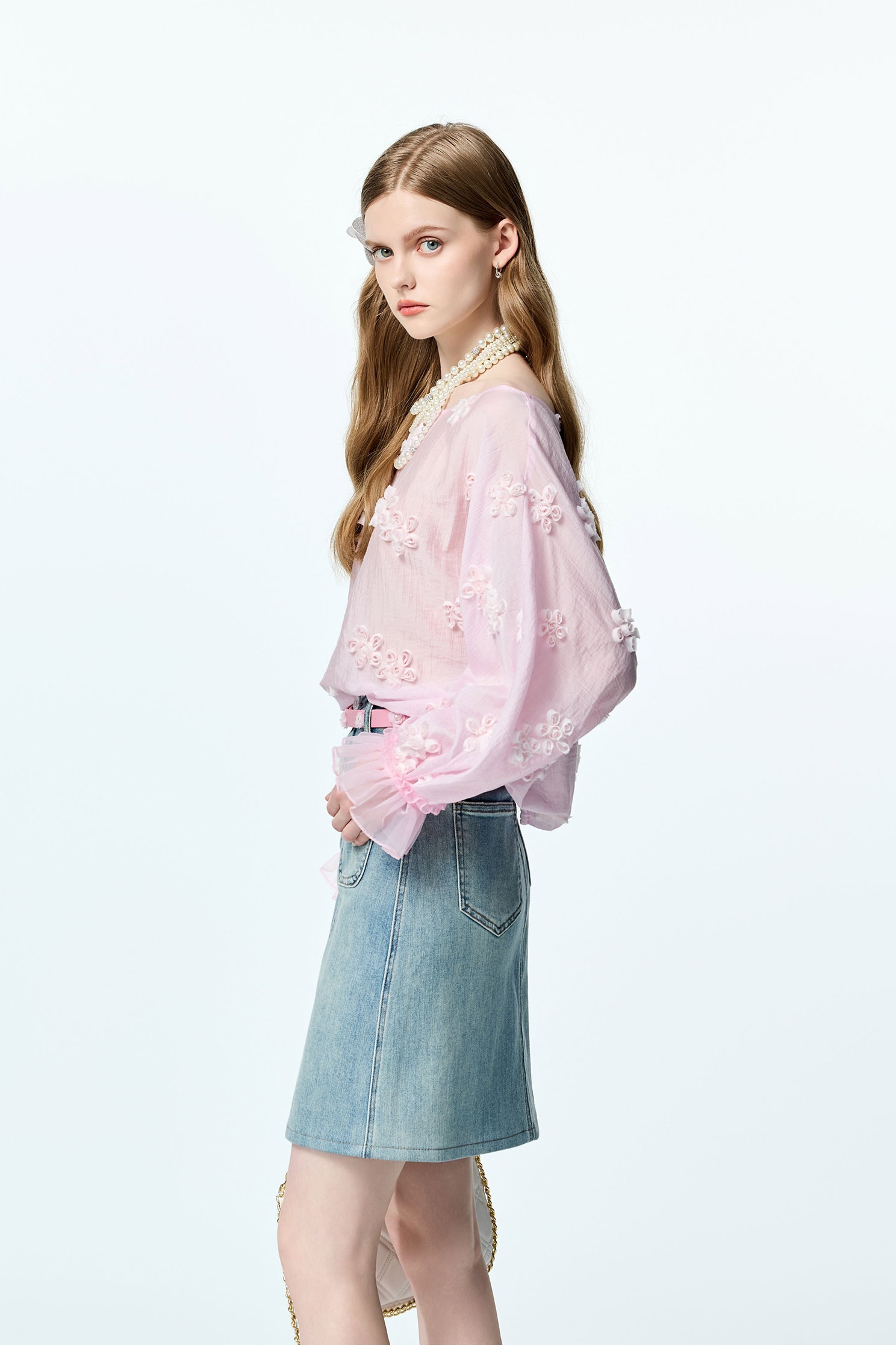 Floral Lace Detail Denim SkirtFloral Lace Detail Denim Skirt,Office Looks,Denim,Denim skirts,Season (AW) Look,Valentine,blossoms,Lace,Lace skirts,upperclass,Midi skirts