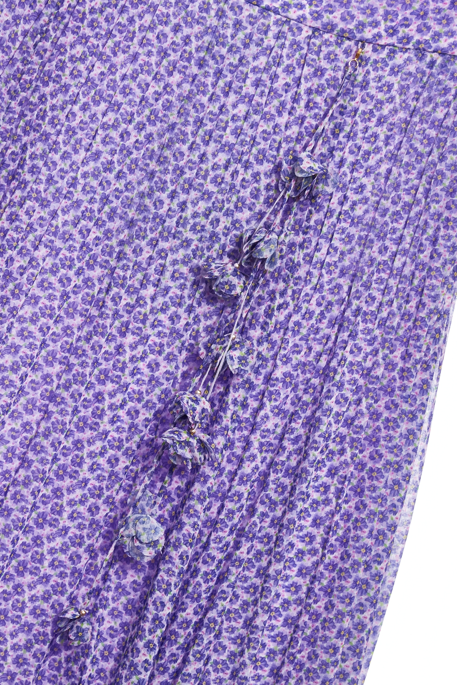 Floral Print Layered Purple skirtFloral Print Layered Purple skirt,co-ord sets,Season (AW) Look,Valentine,blossoms,Midi skirts,Chiffon,Chiffon skirts,Chiffon Midi skirts