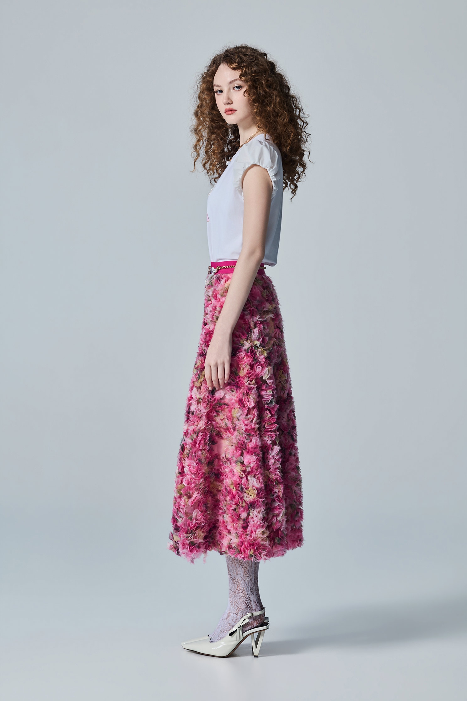 3-D Floral Mesh Midi Skirt3-D Floral Mesh Midi Skirt,Embroidered,Season (AW) Look,Mesh fabric,Midi skirts