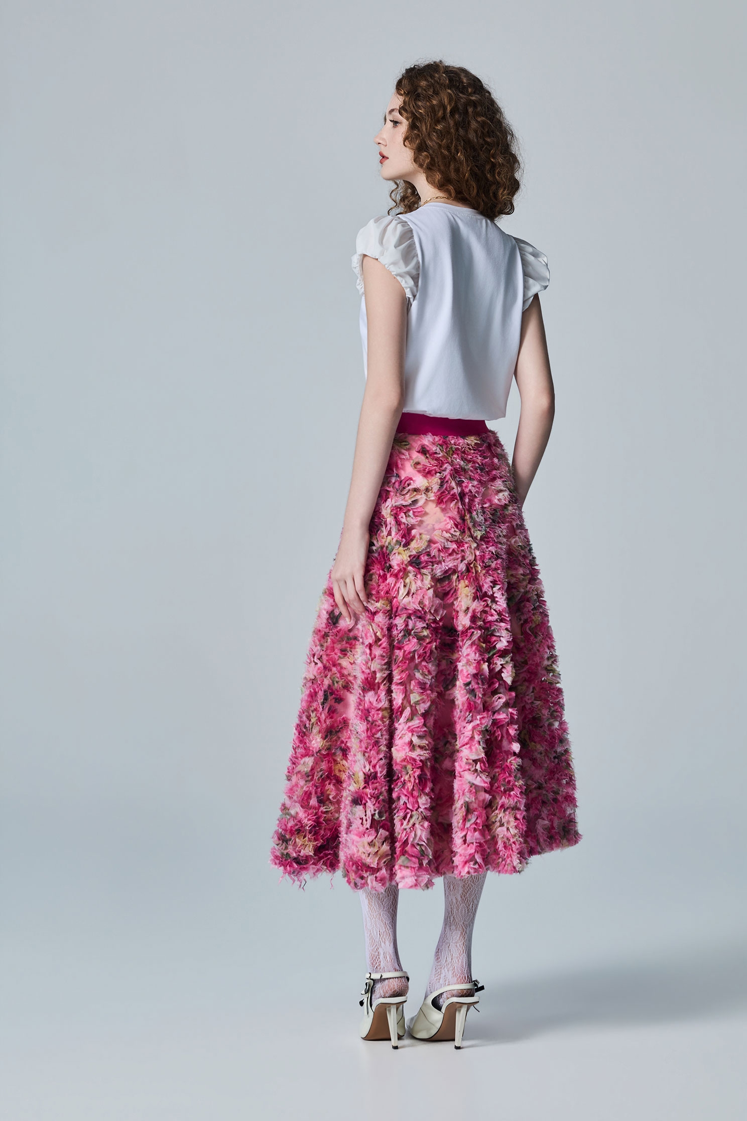 3-D Floral Mesh Midi Skirt3-D Floral Mesh Midi Skirt,Embroidered,Season (AW) Look,Mesh fabric,Midi skirts