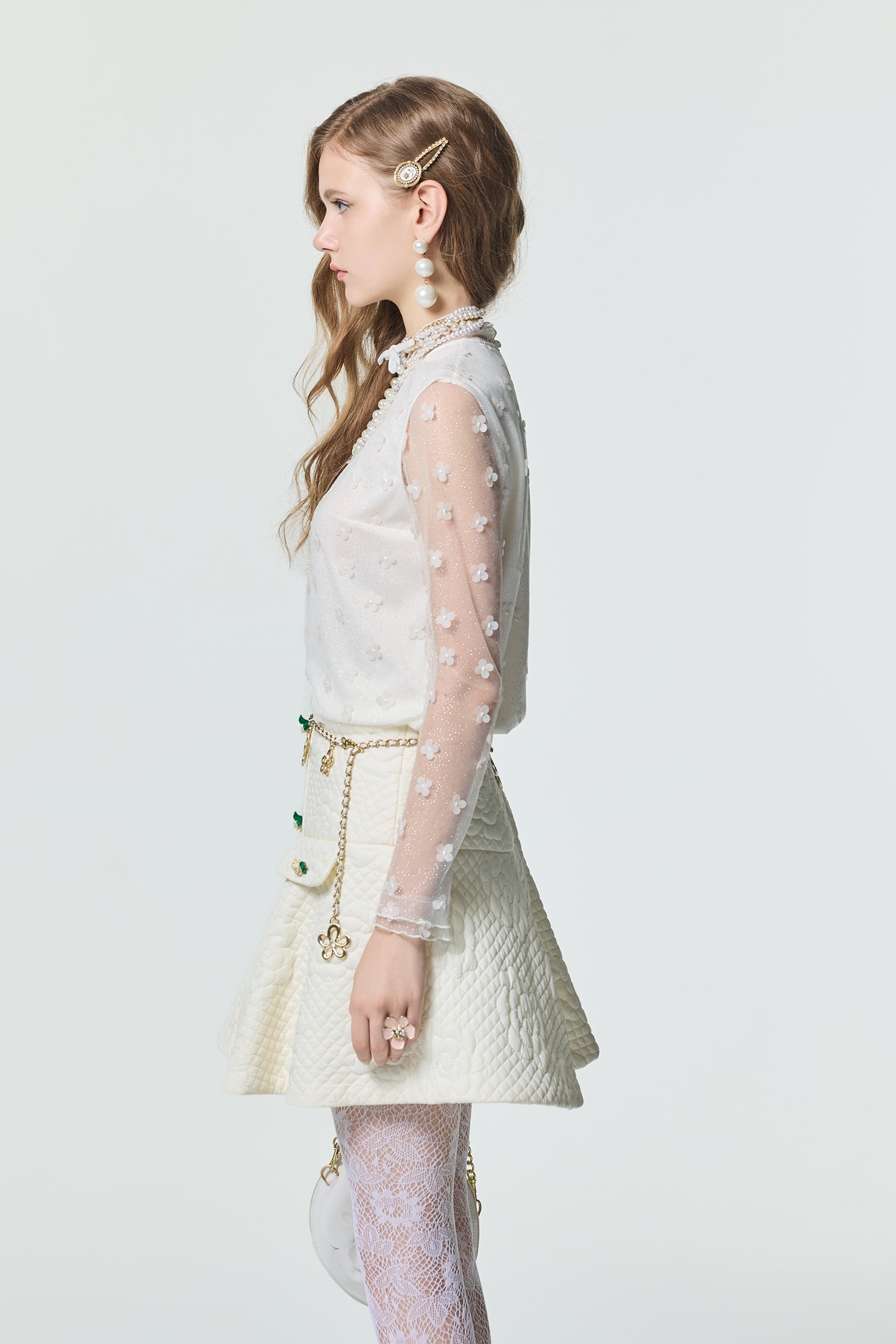 Embossed Floral Short SkirtEmbossed Floral Short Skirt,Season (SS) Look,Plaid,Mini skirts