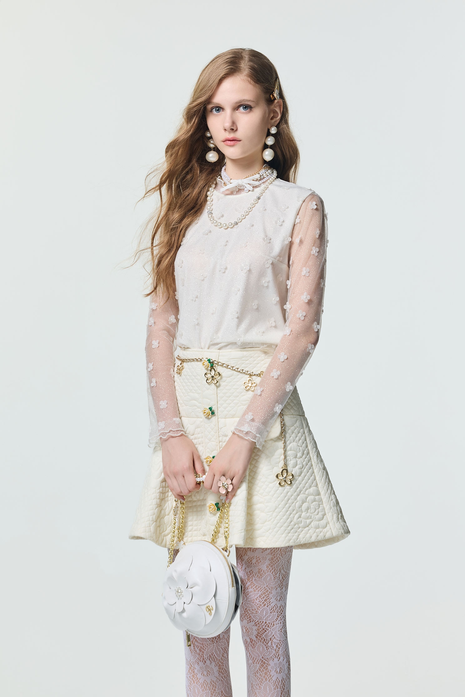 Embossed Floral Short SkirtEmbossed Floral Short Skirt,Season (SS) Look,Plaid,Mini skirts