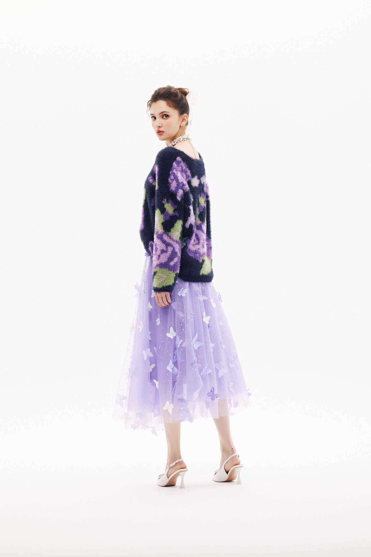 3-D Butterfly Motif Sequin Mesh Skirt3-D Butterfly Motif Sequin Mesh Skirt,Season (SS) Look,Mesh fabric,Midi skirts