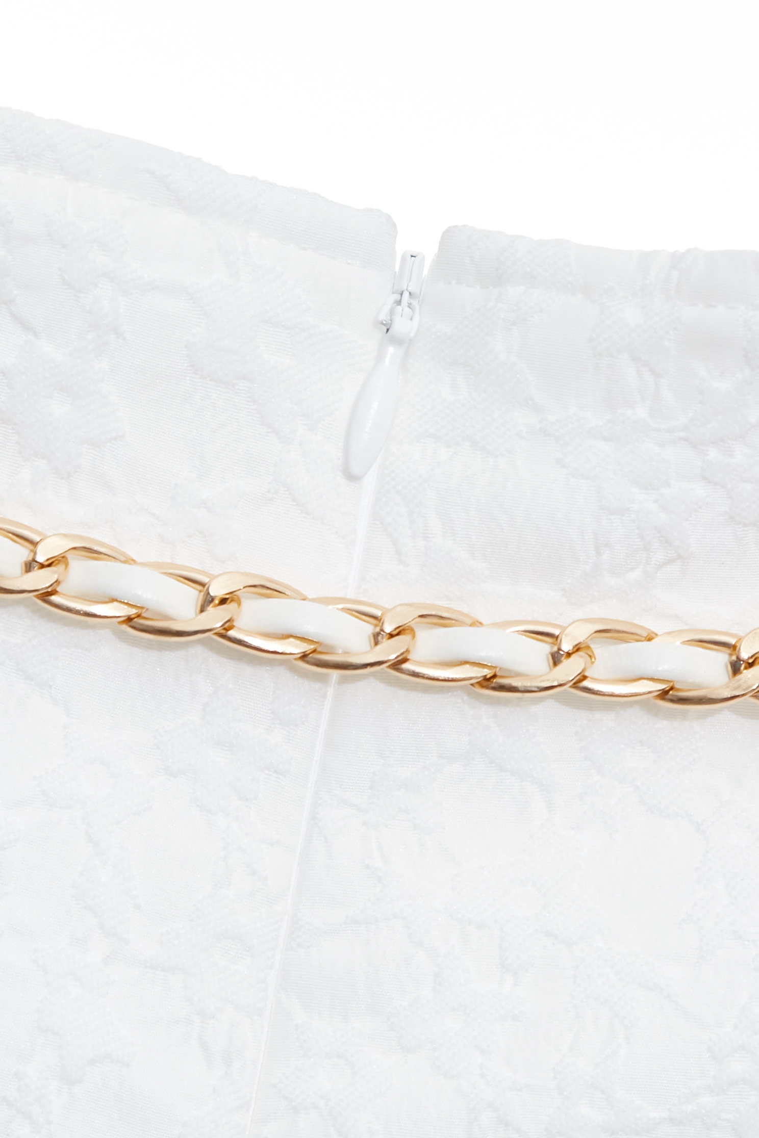 Embossed Floral Detail High Waist ShortsEmbossed Floral Detail High Waist Shorts,Season (SS) Look,White pants,Shorts,pants