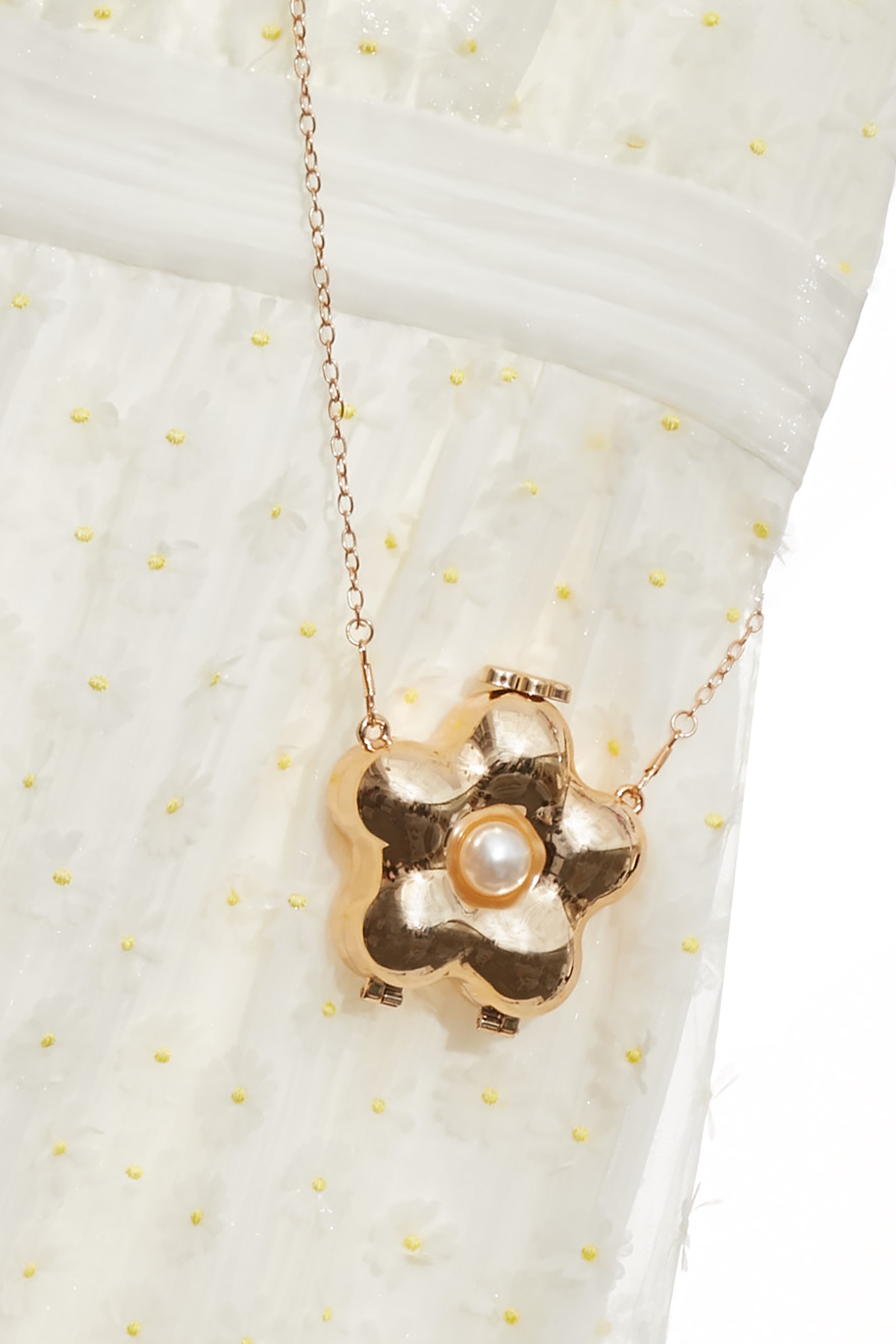 Floral Lace Short Sleeve DressFloral Lace Short Sleeve Dress,Dresses,Embroidered,Season (SS) Look