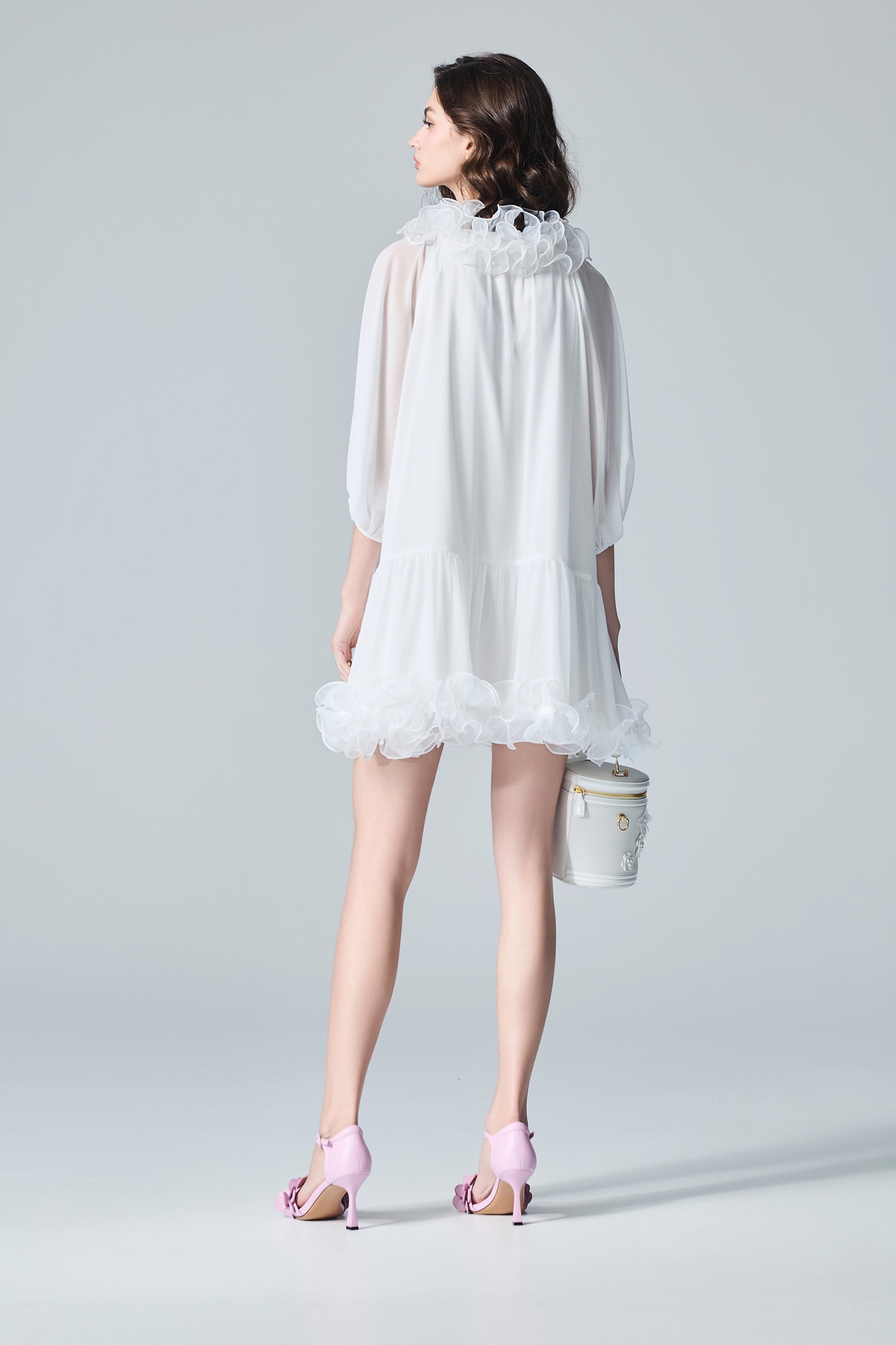 Ruffle Neckline White Chiffon DressRuffle Neckline White Chiffon Dress,Dresses,Chiffon dresses,pearl,White dresses,Season (AW) Look,Chiffon,Chiffon dresses