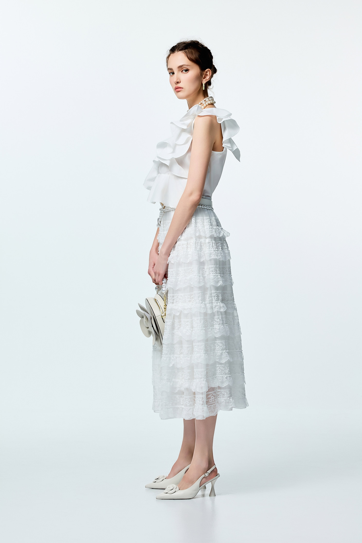 Asymmeric Ruffle Detail VestAsymmeric Ruffle Detail Vest,sleeveless tops,Tops,Season (SS) Look,City Feminine,White tops,sleeveless tops