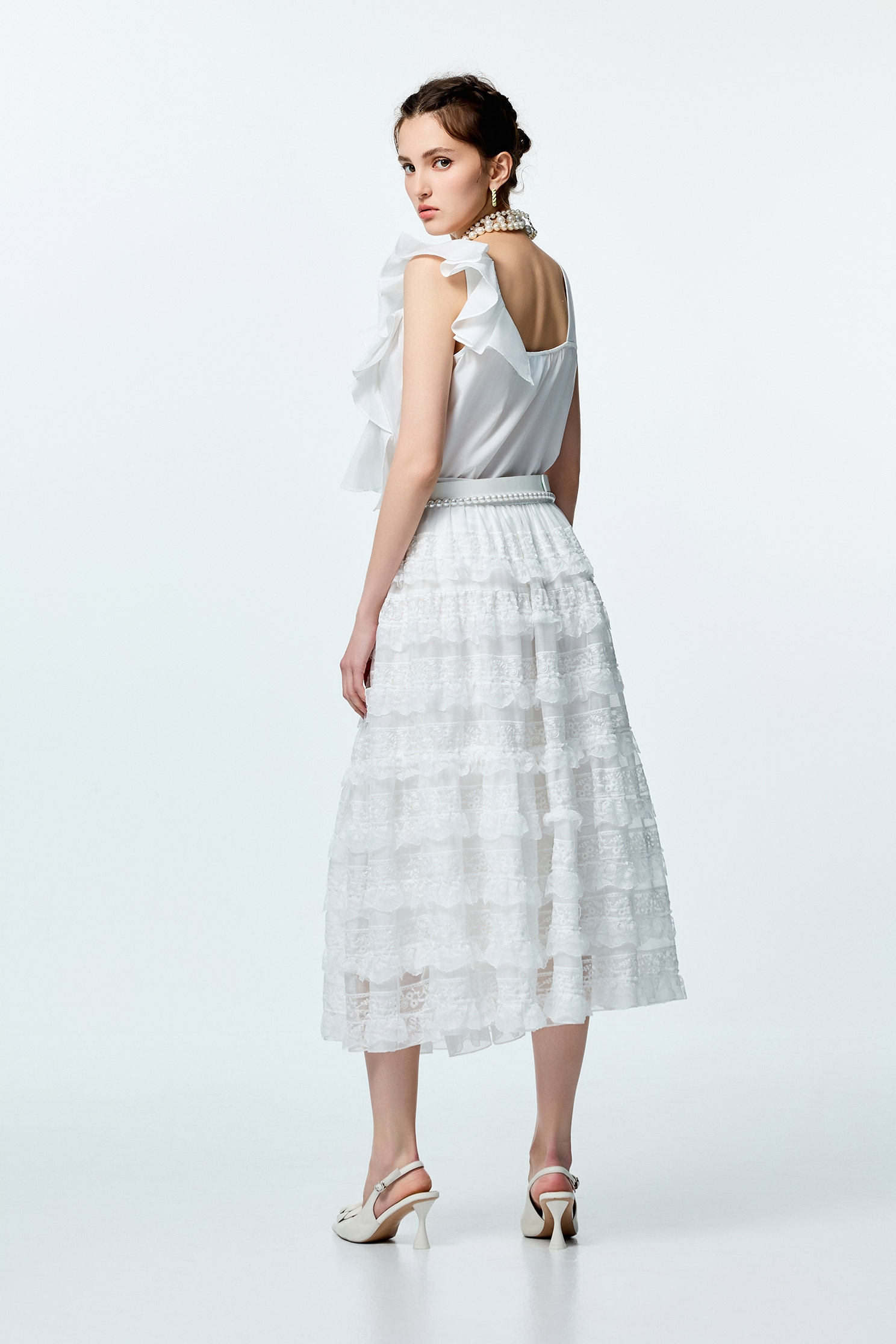 Asymmeric Ruffle Detail VestAsymmeric Ruffle Detail Vest,sleeveless tops,Tops,Season (SS) Look,City Feminine,White tops,sleeveless tops