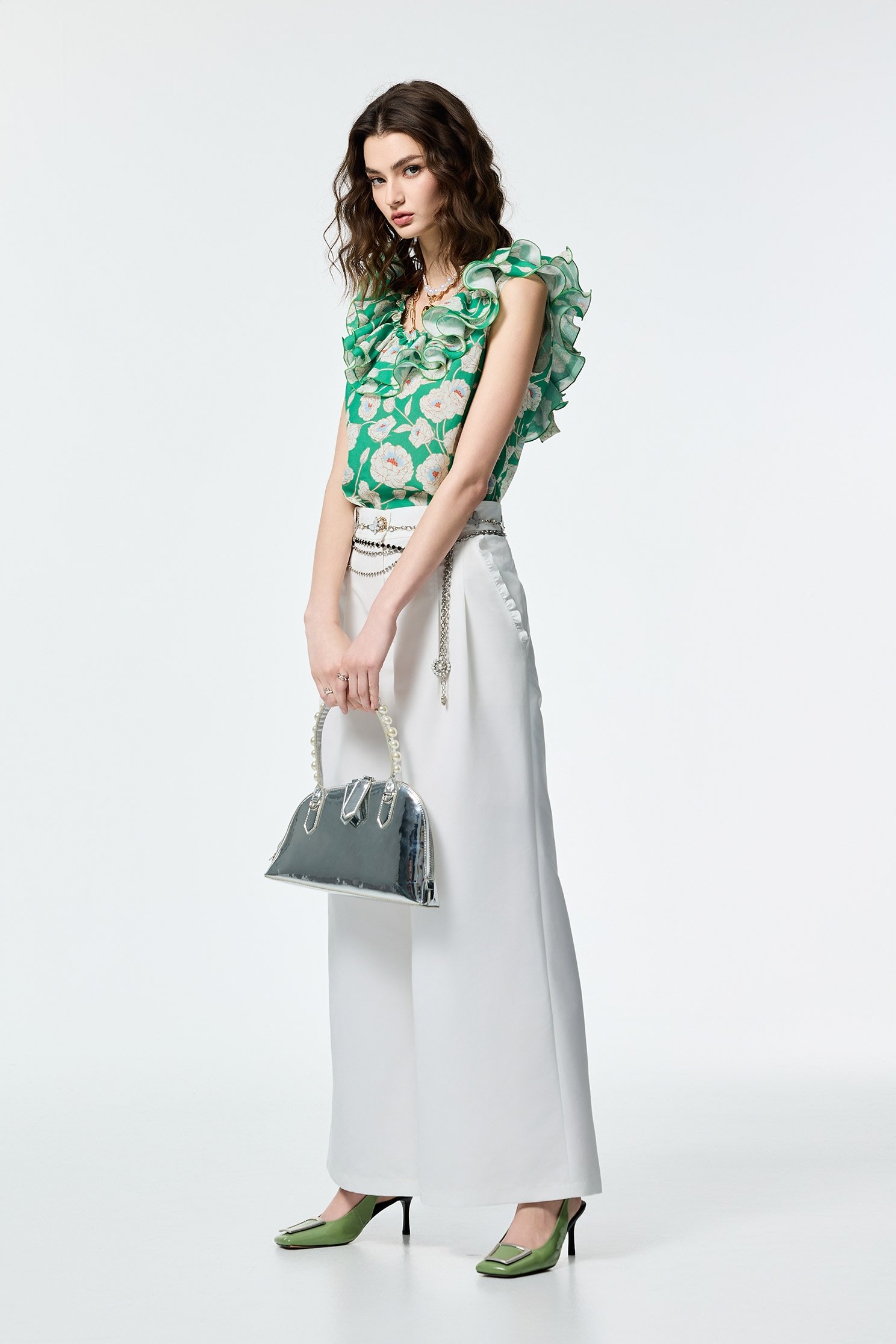 Floral Print Ruffle Neckline VestFloral Print Ruffle Neckline Vest,sleeveless tops,Tops,Season (SS) Look,co-ord sets,sleeveless tops,City Feminine,sleeveless tops,blossoms,bows,upperclass