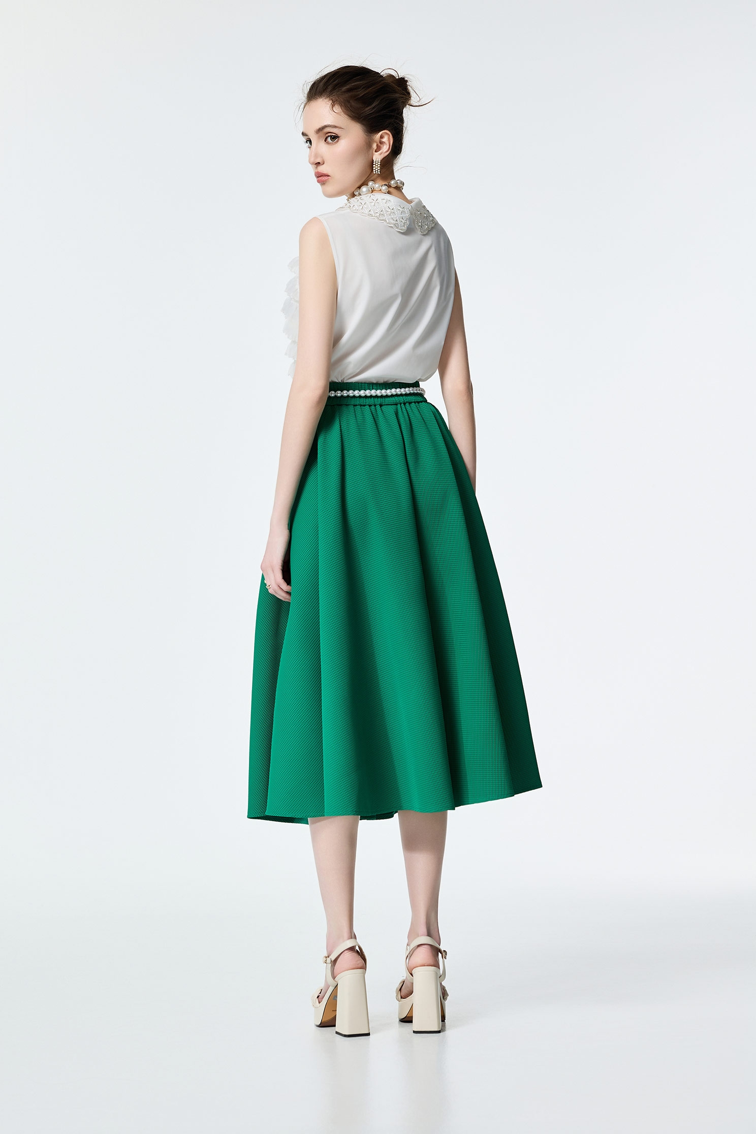 Tiered Organza Pleated Detail VestTiered Organza Pleated Detail Vest,sleeveless tops,Office Looks,Tops,Season (SS) Look,sleeveless tops,pearl,City Feminine,Valentine,sleeveless tops