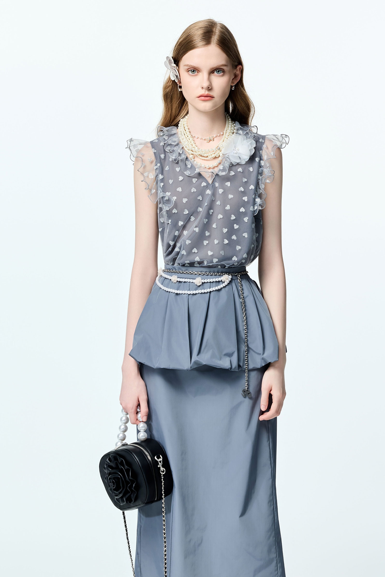 Heart Pattern Ruffle Trim Detail VestHeart Pattern Ruffle Trim Detail Vest,V-Neck T shirts,sleeveless tops,Office Looks,Tops,sleeveless tops,Season (AW) Look,Valentine,sleeveless tops,upperclass