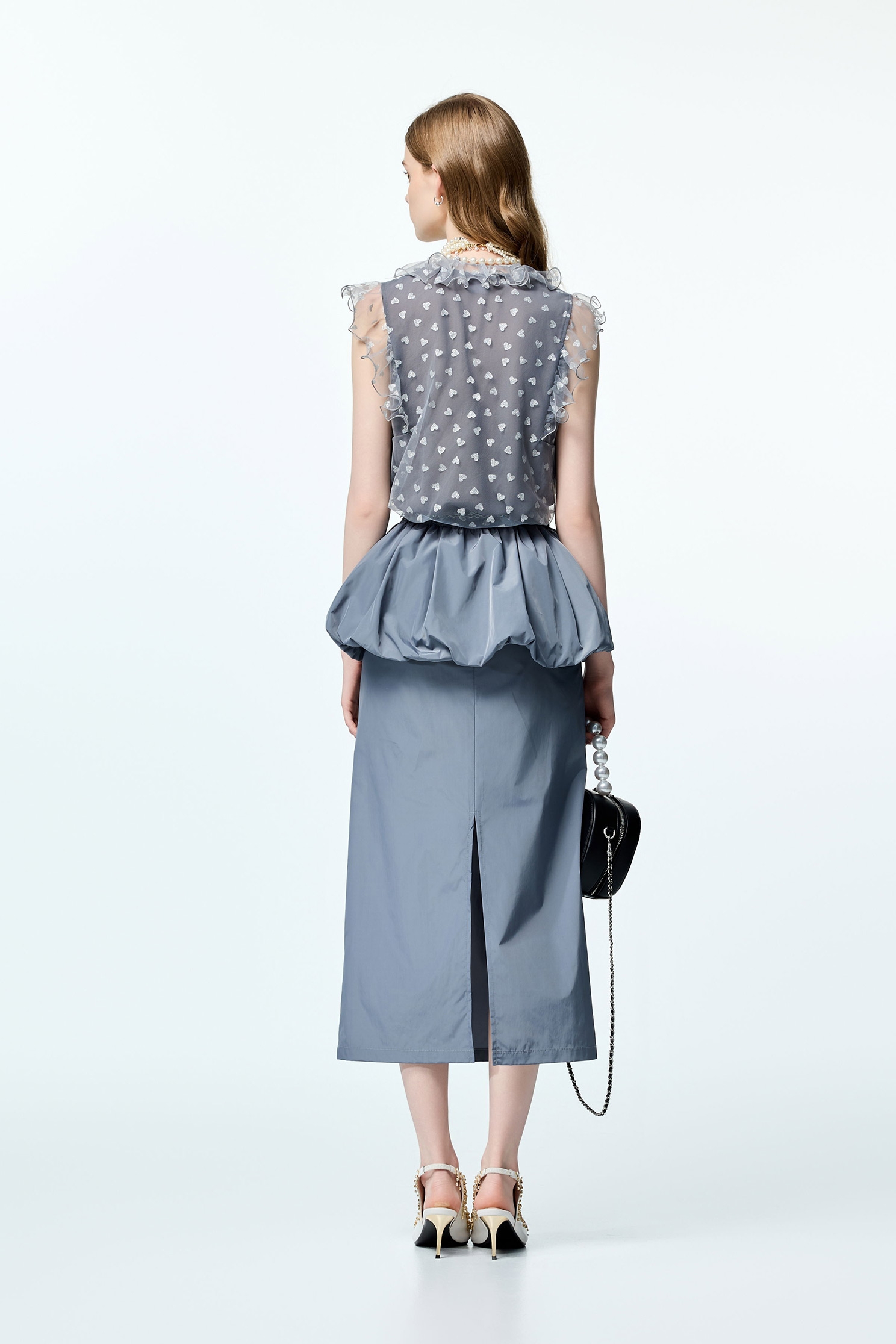 Heart Pattern Ruffle Trim Detail VestHeart Pattern Ruffle Trim Detail Vest,V-Neck T shirts,sleeveless tops,Office Looks,Tops,sleeveless tops,Season (AW) Look,Valentine,sleeveless tops,upperclass