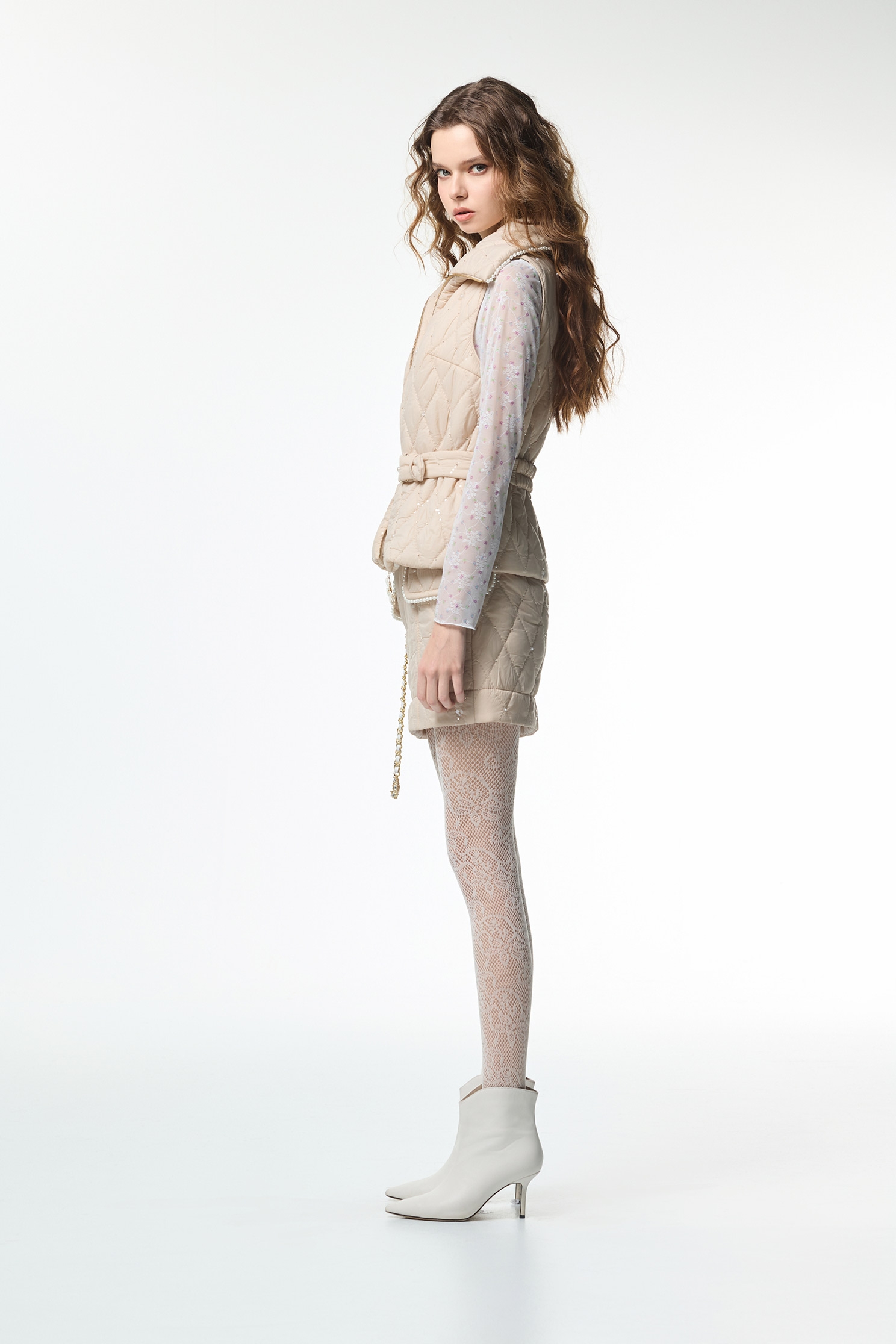 Quilted Sequin VestQuilted Sequin Vest,sleeveless tops,Outerwear,co-ord sets,Plaid,sleeveless tops,Season (AW) Look,Valentine,sleeveless tops,Belts