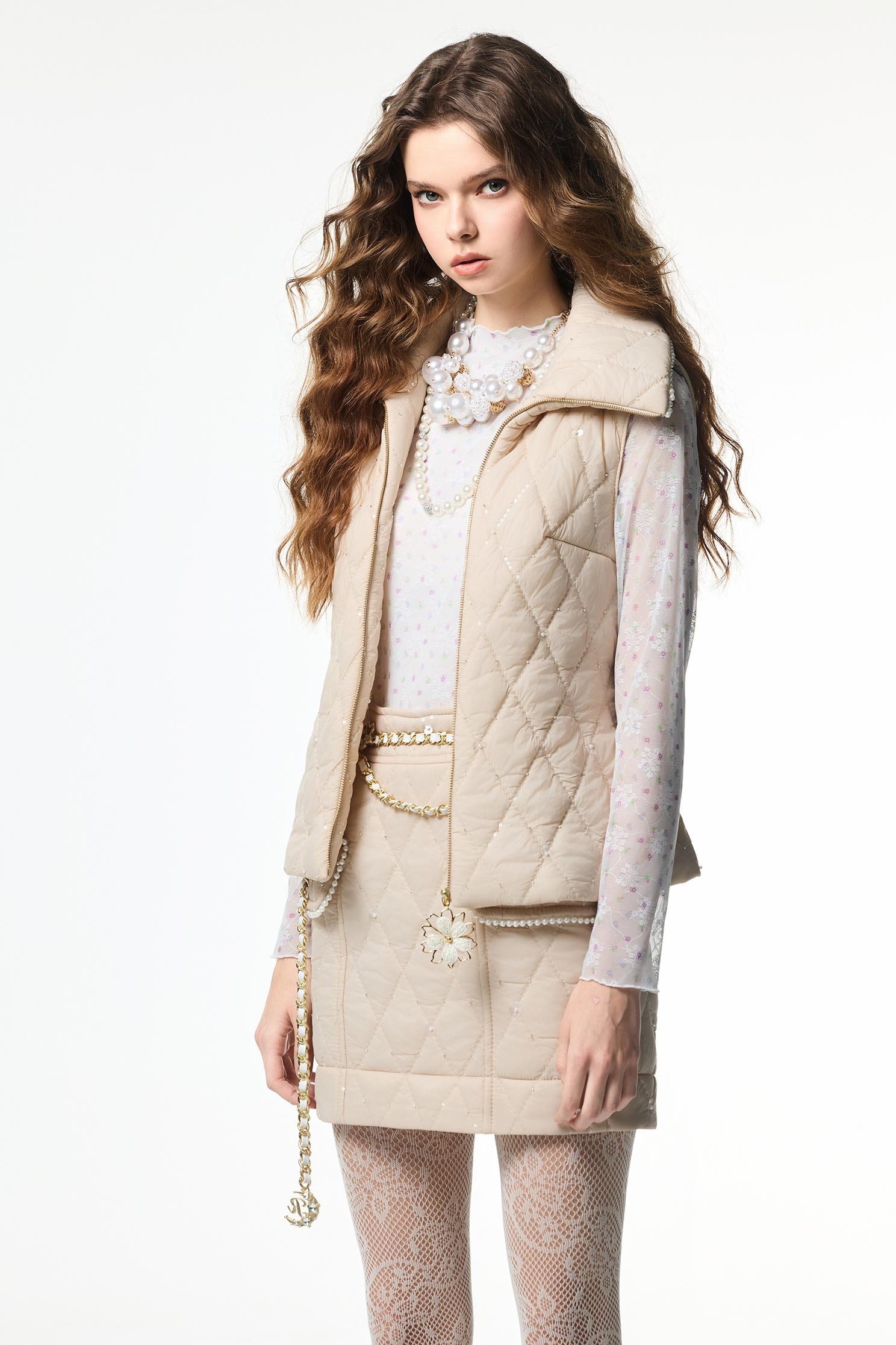 Quilted Sequin VestQuilted Sequin Vest,sleeveless tops,Outerwear,co-ord sets,Plaid,sleeveless tops,Season (AW) Look,Valentine,sleeveless tops,Belts