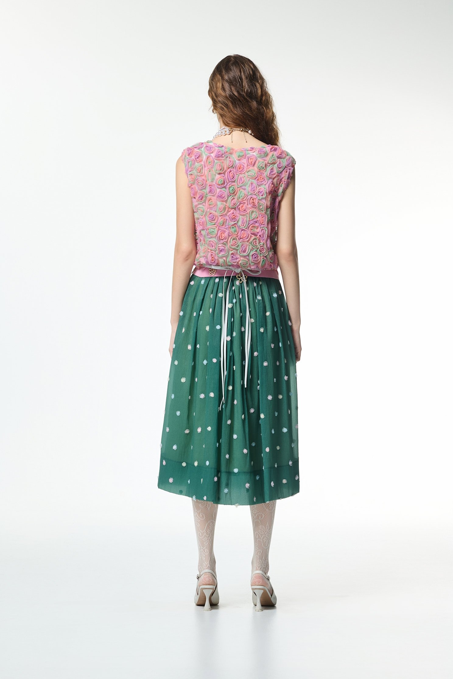 Multi Colour 3-D Rose Detail VestMulti Colour 3-D Rose Detail Vest,sleeveless tops,Tops,bestselling,Embroidered,sleeveless tops,pearl,Season (AW) Look,Valentine,sleeveless tops,blossoms